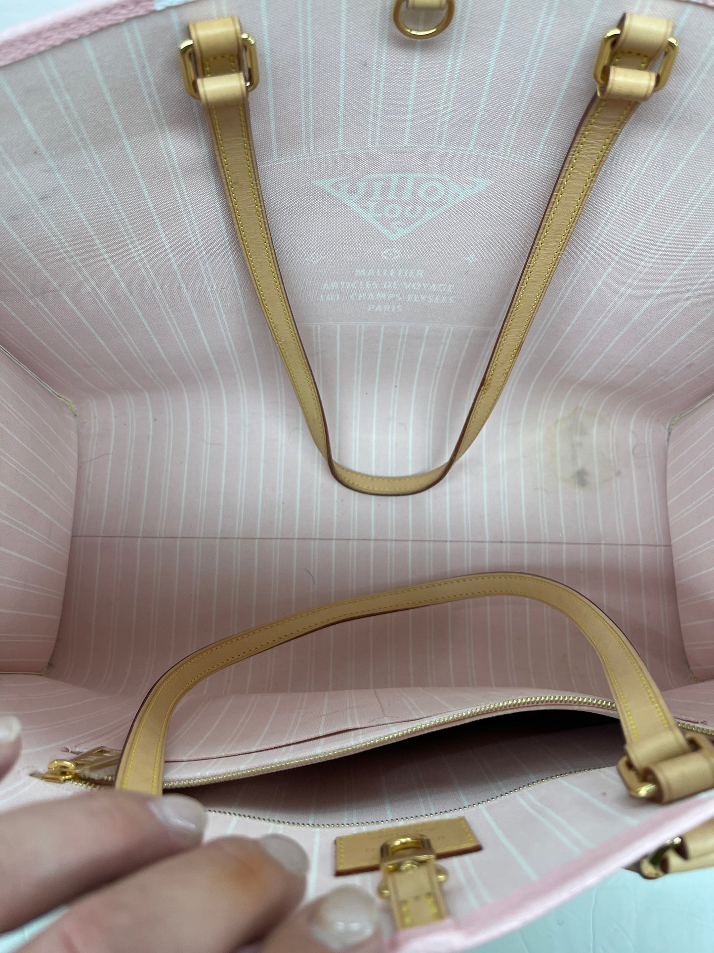 Louis Vuitton Handbag Designer