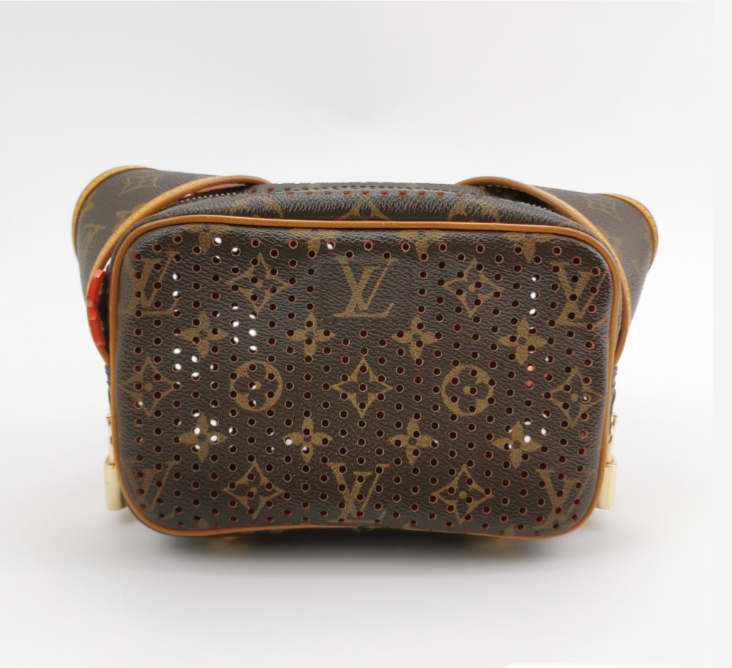 Louis Vuitton (LV) bag 19cm brown 24082278834643