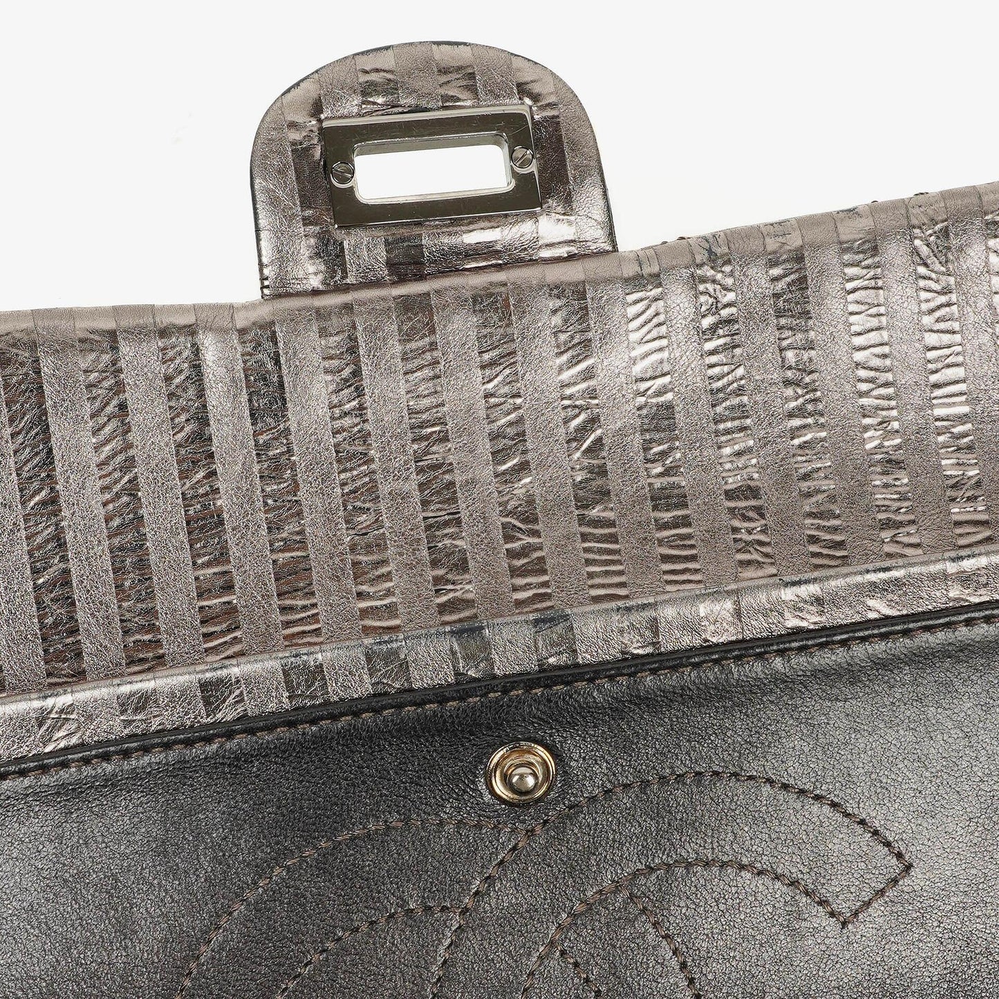 Chanel 2.55 Reissue Metallic Bronze Calfskin Striped 226 Flap Bag