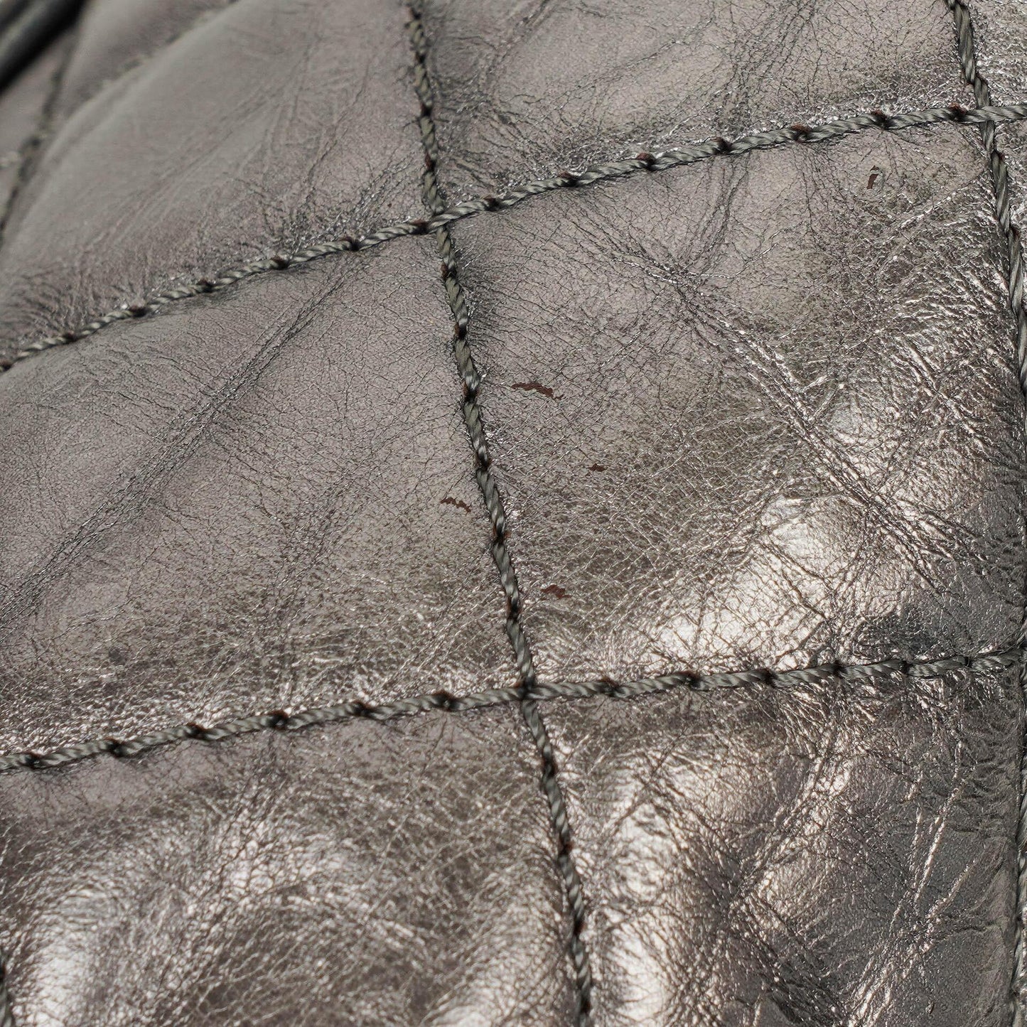 Chanel 2.55 Reissue Metallic Crey Calfskin 226 Flap Bag