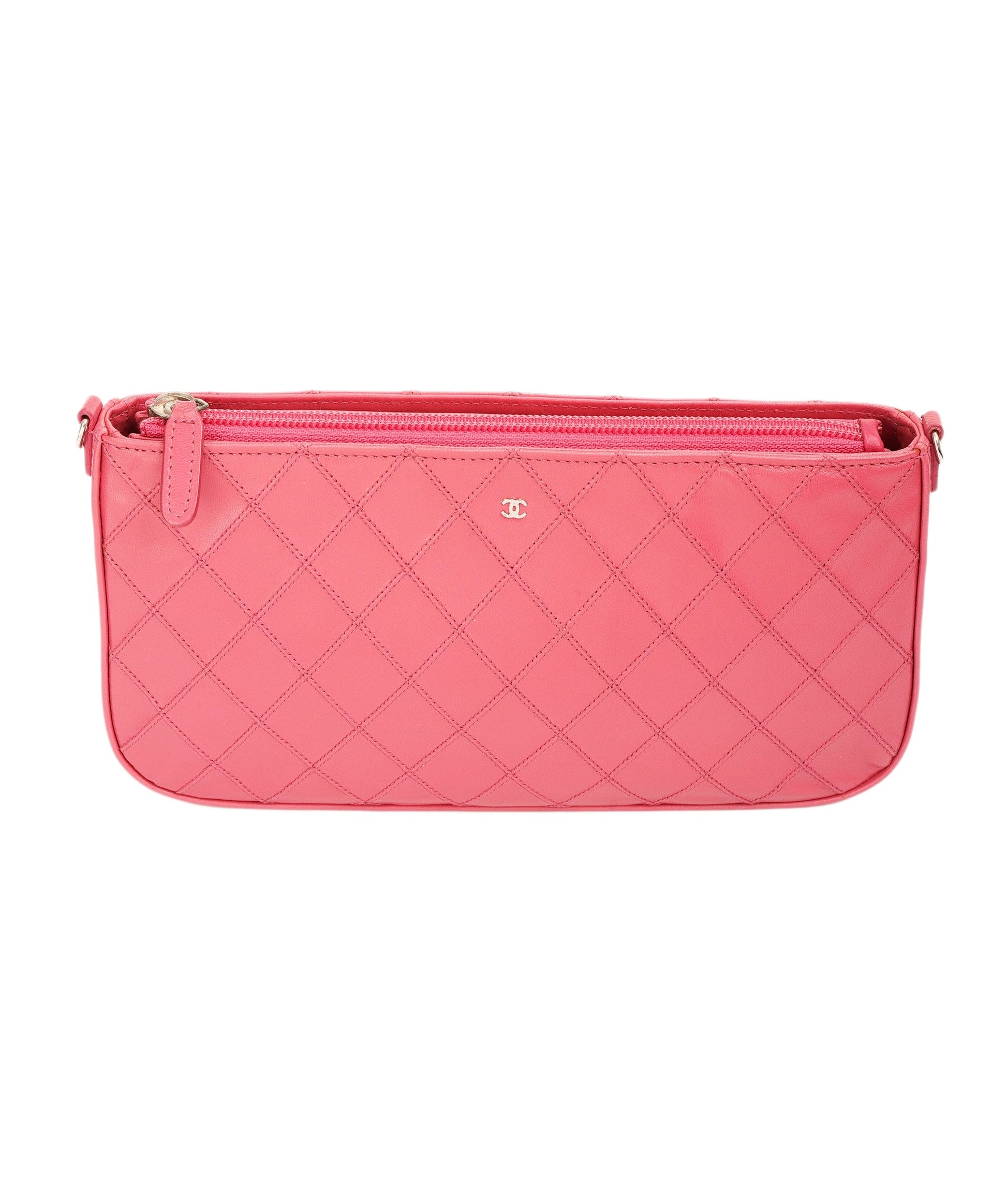 Chanel Clutch - Ewore Bags