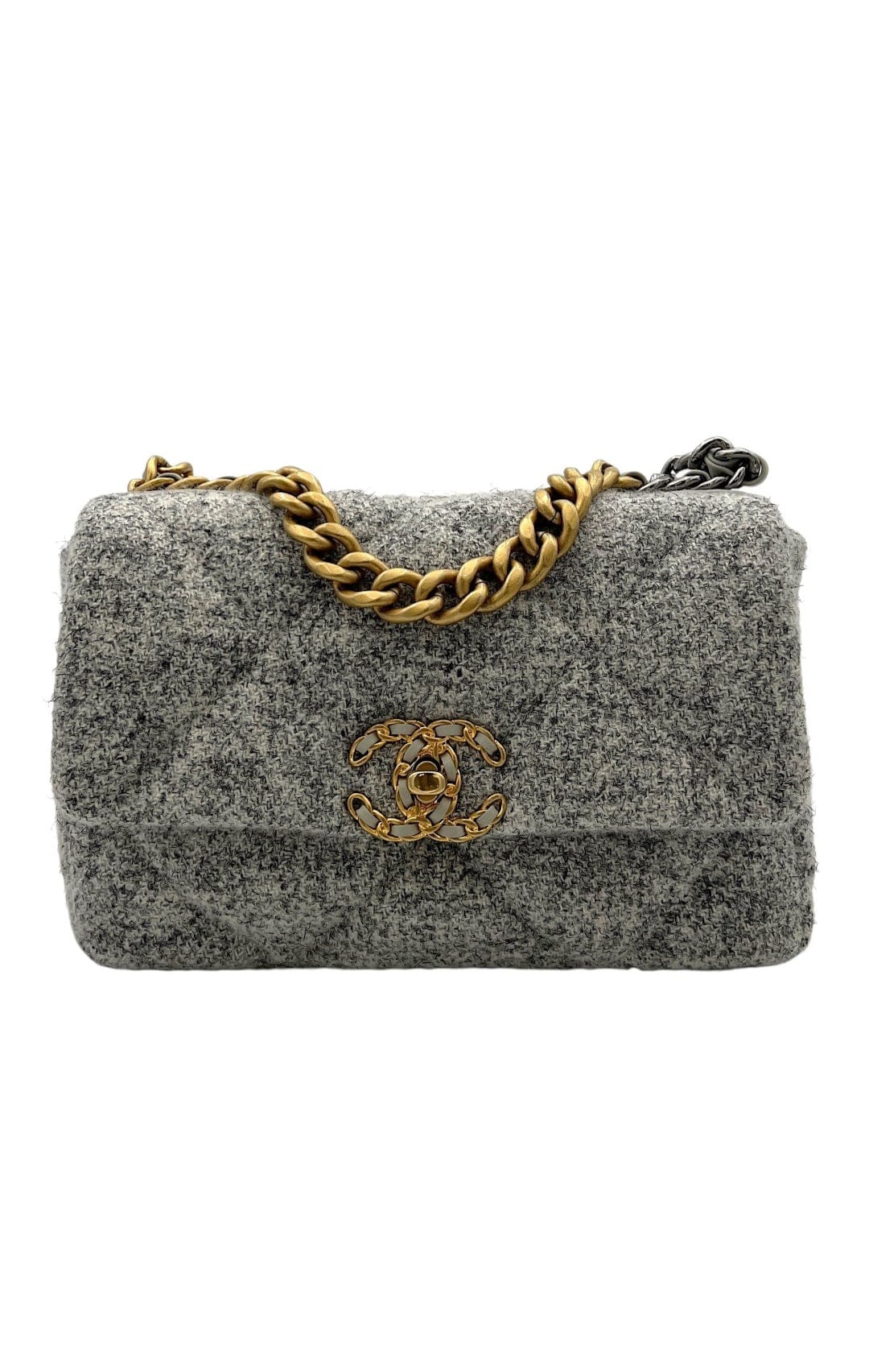 Chanel C19 Small Grey Shoulder Bag in Tweed, Gold hardware S2411-002674DT