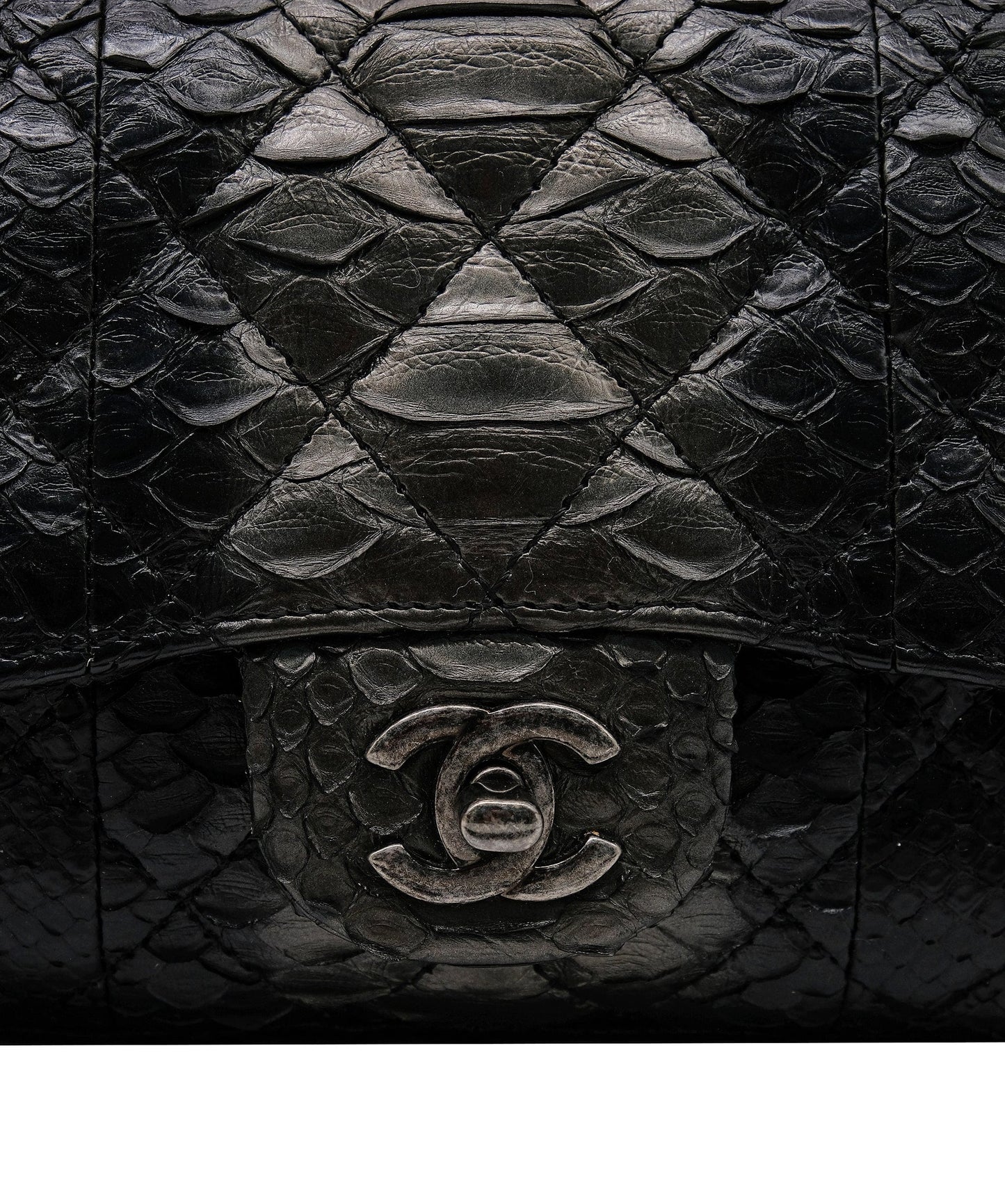 Chanel Shoulder Bag - Ewore Bags