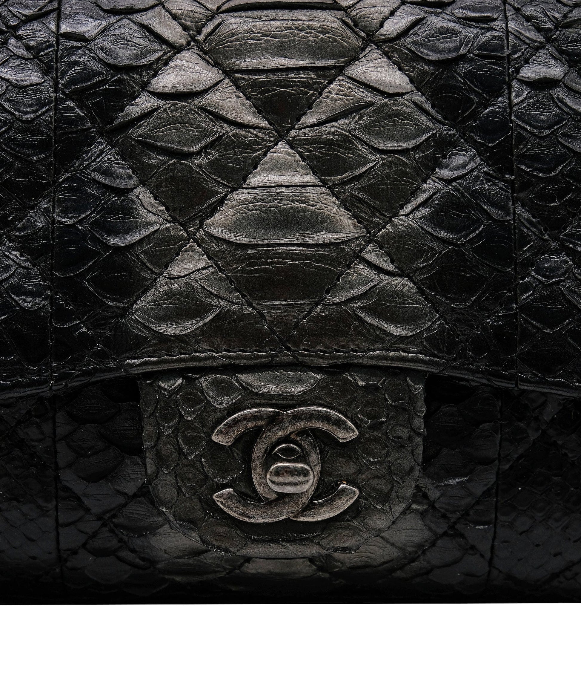 Chanel Shoulder Bag - Ewore Bags