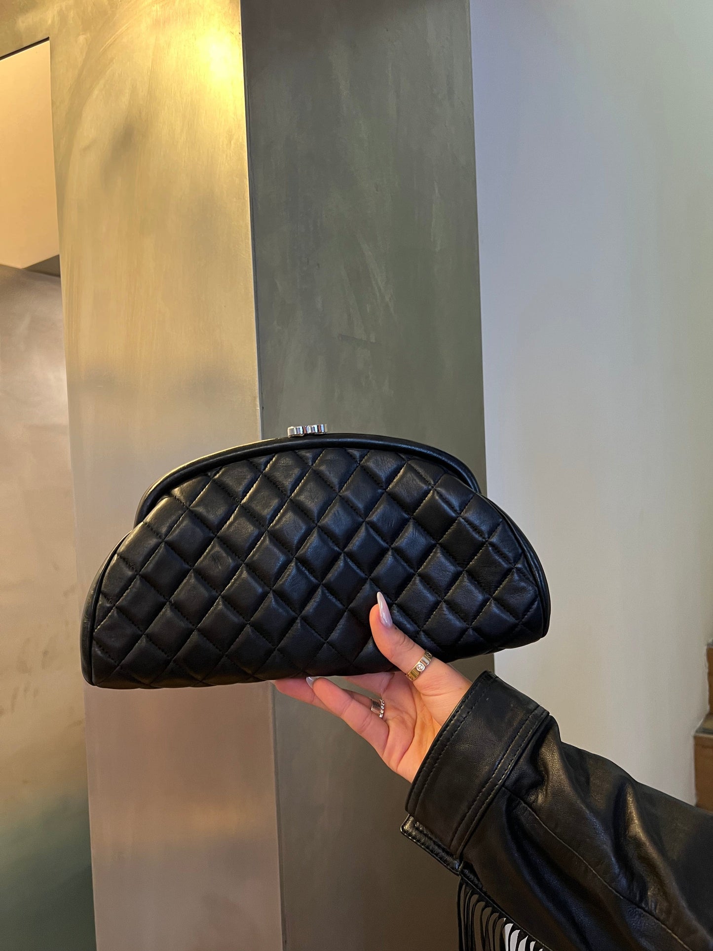 Chanel Clutch - Ewore Bags