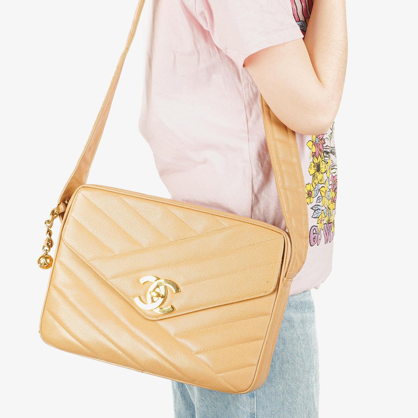 Chanel Beige Jumbo Caviar Diagonal Pocket Camera Bag