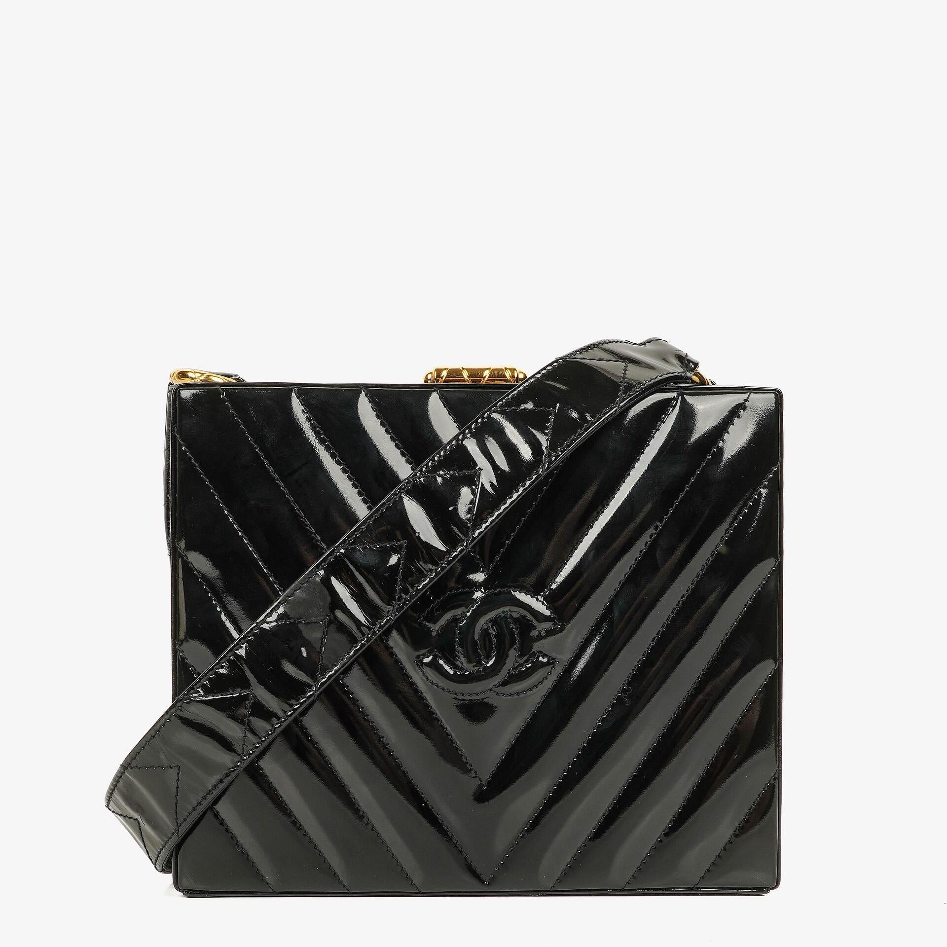 Chanel Black Chevron Quilted Patent Leather Vanity Case Box Bag