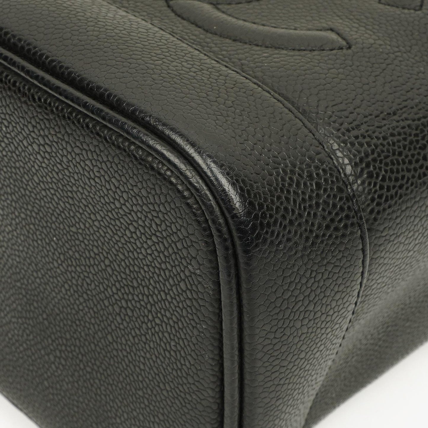 Chanel Black Quilted Caviar Leather Vanity Case