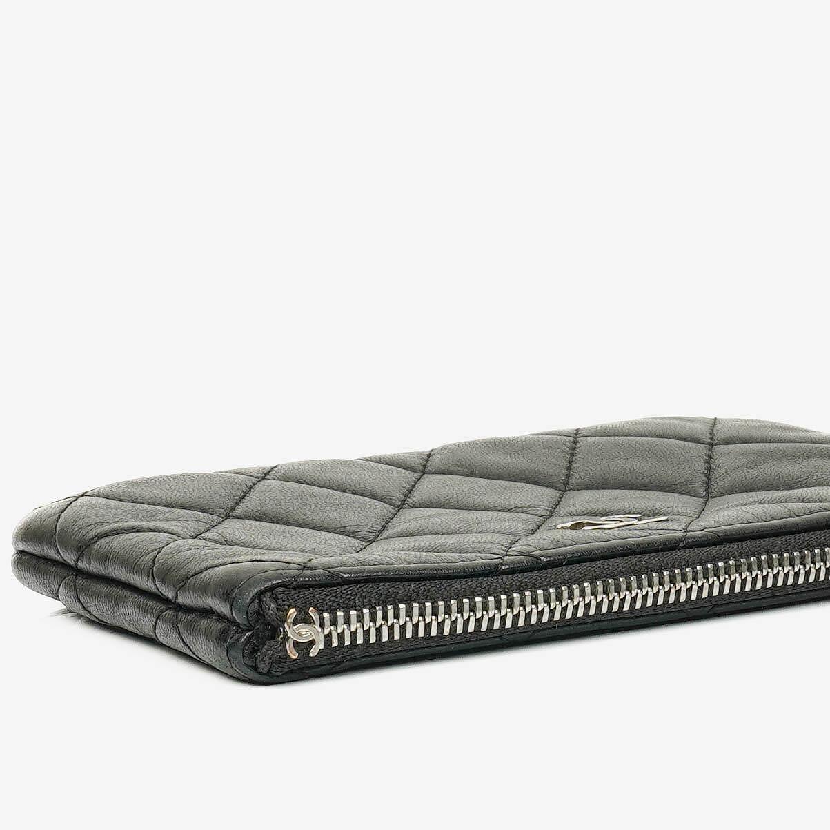 Chanel Black Quilted Lambskin Small Cosmo Cosmetic Case