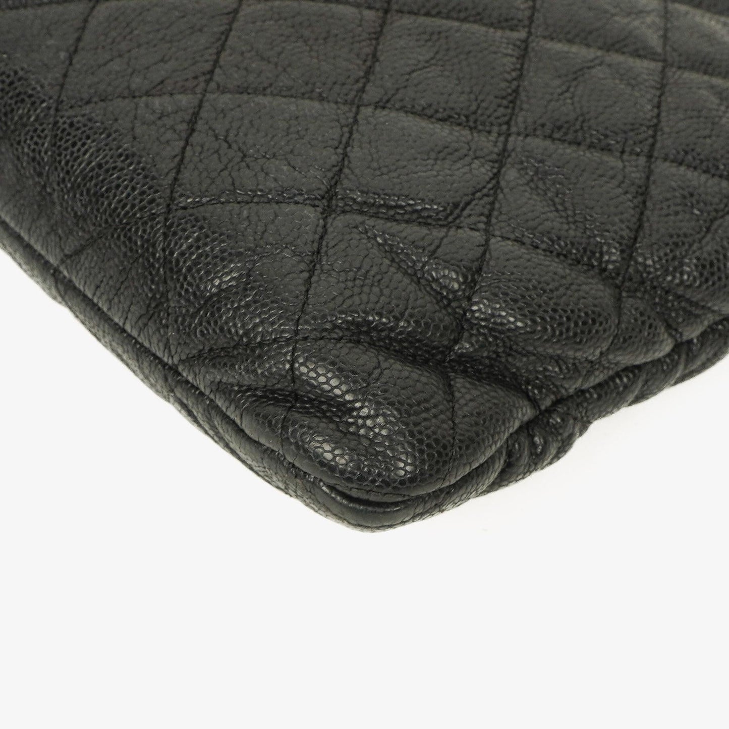 Chanel Black Quilted Leather Caviar Boy Medium Clutch
