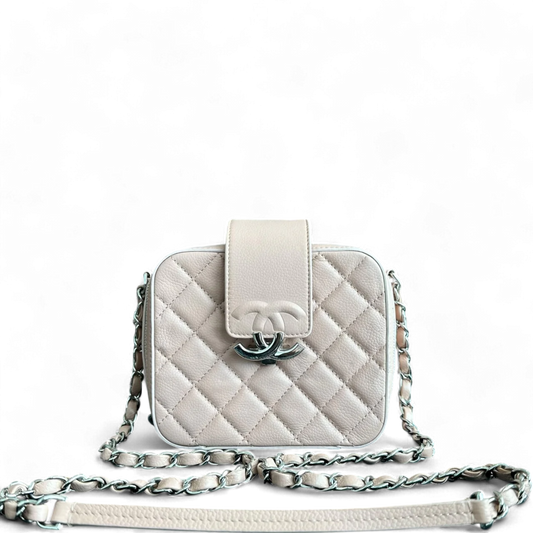 Chanel Handbag - EworeBags