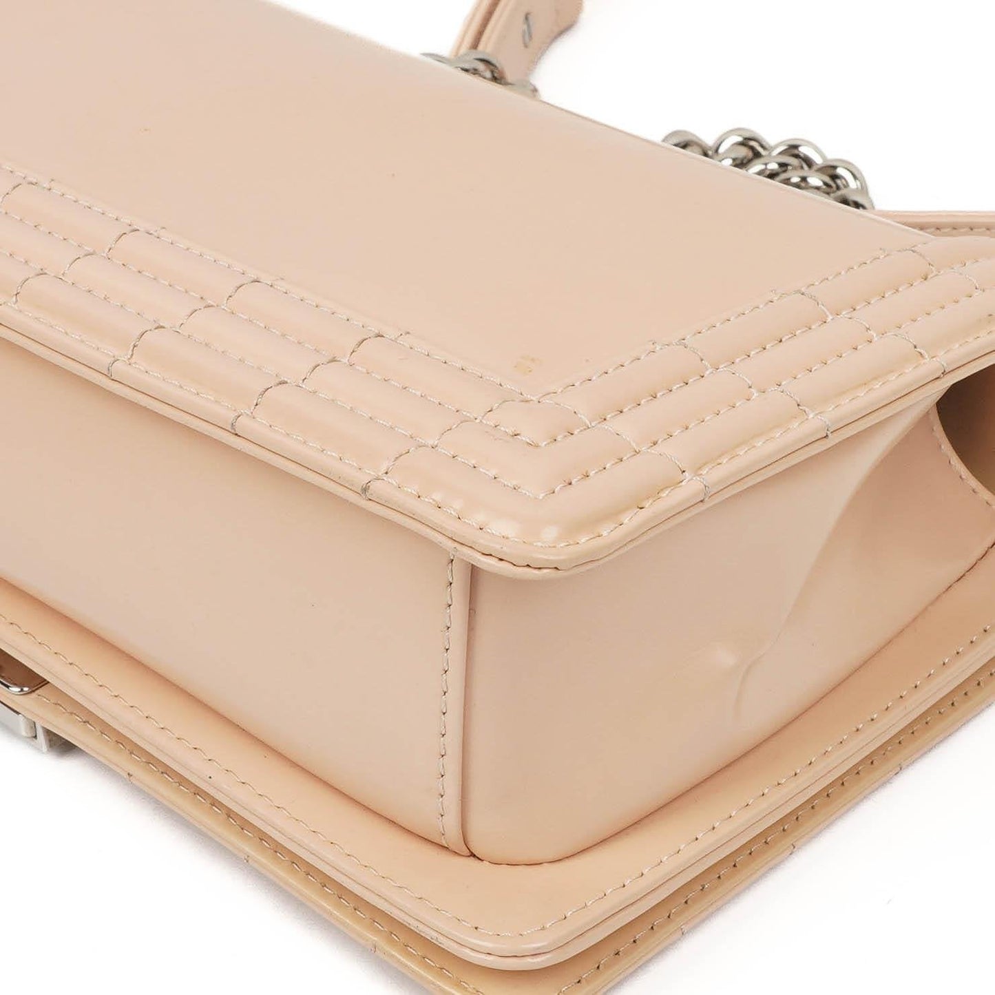 Chanel Boy Flap Bag in Beige Patent Leather