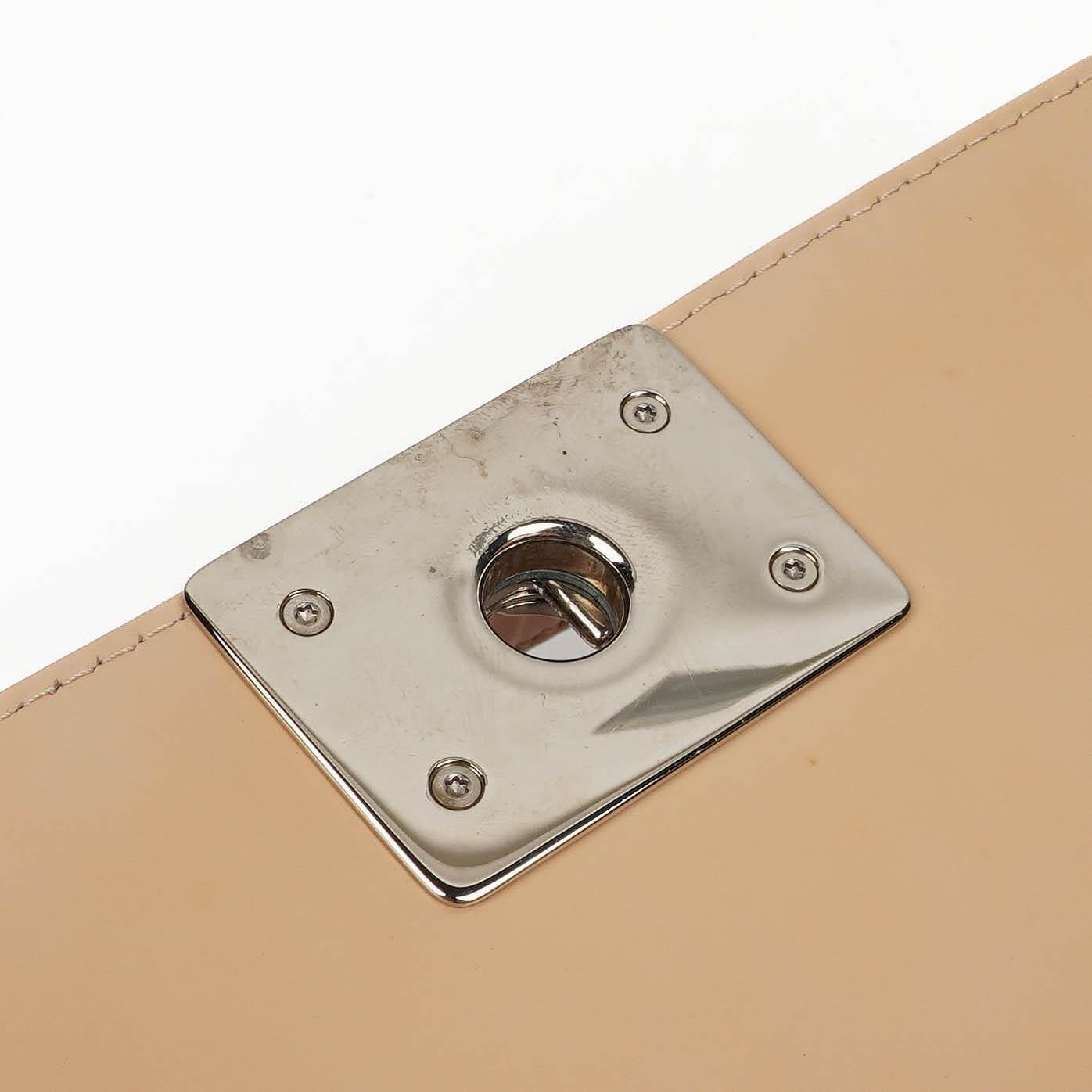 Chanel Boy Flap Bag in Beige Patent Leather