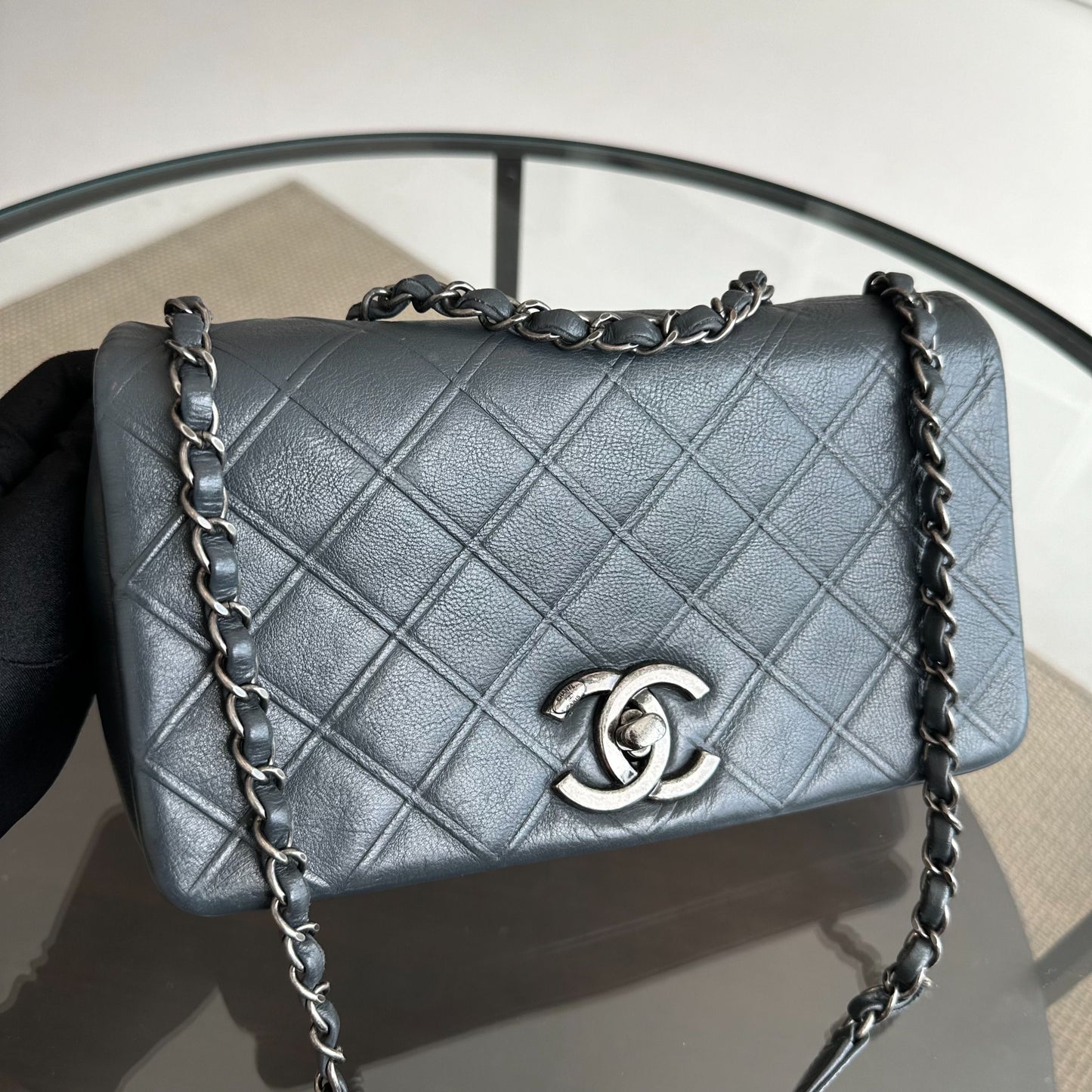 Chanel Shoulder Bag - EworeBags