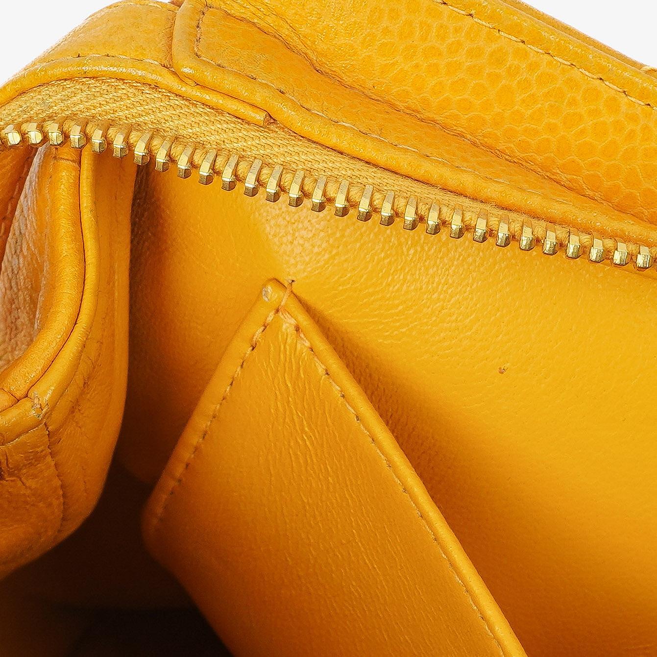 Chanel Caviar Quilted Leather Shoulder Bag