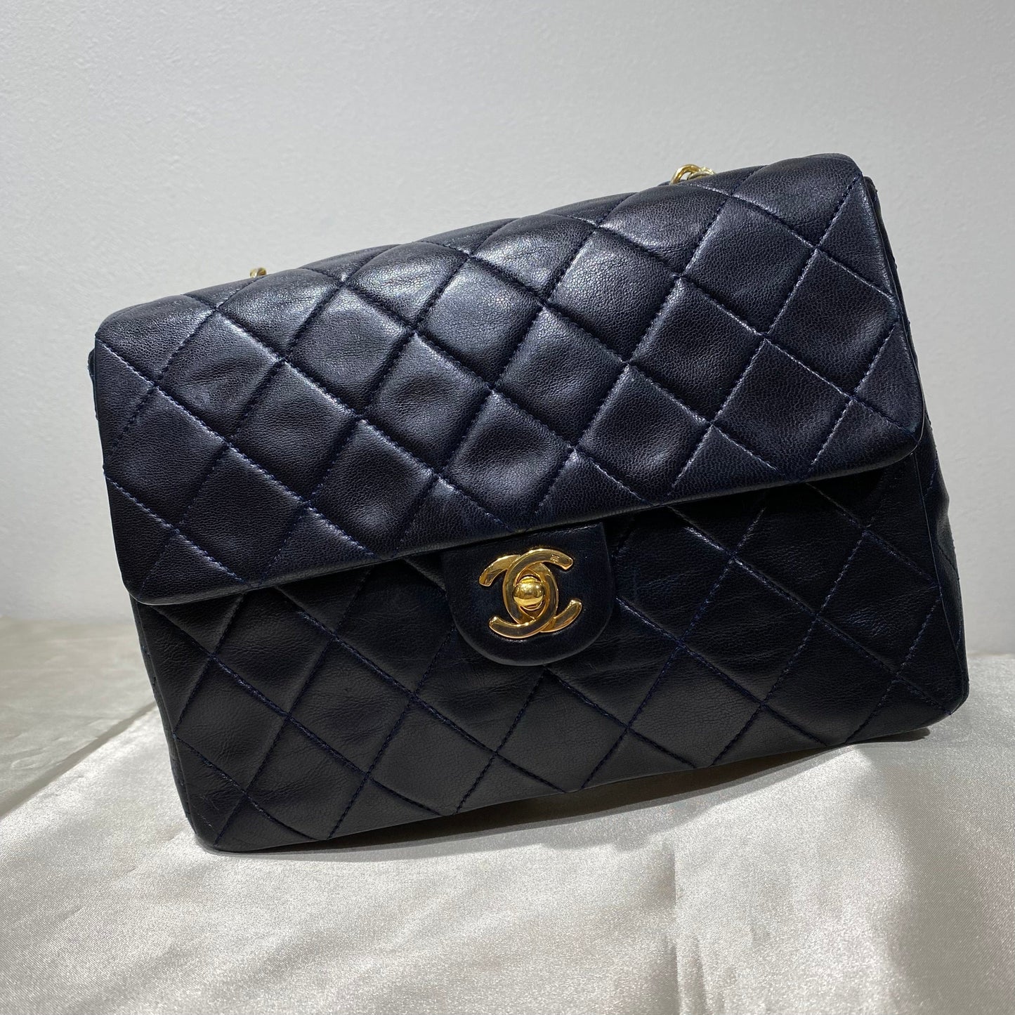 Chanel Shoulder Bag - Ewore Bags