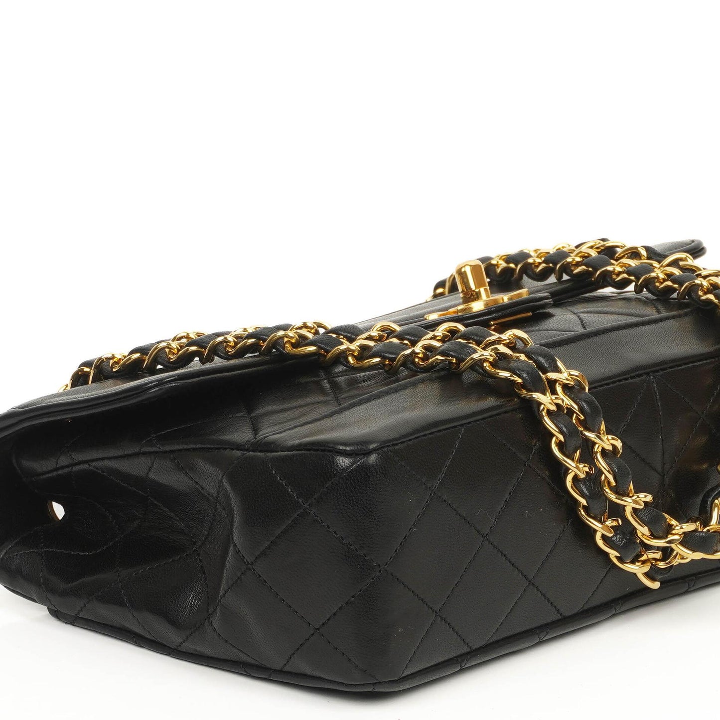 Chanel Classic Flap Bag Lambskin 24k Gold-Plated Hardware