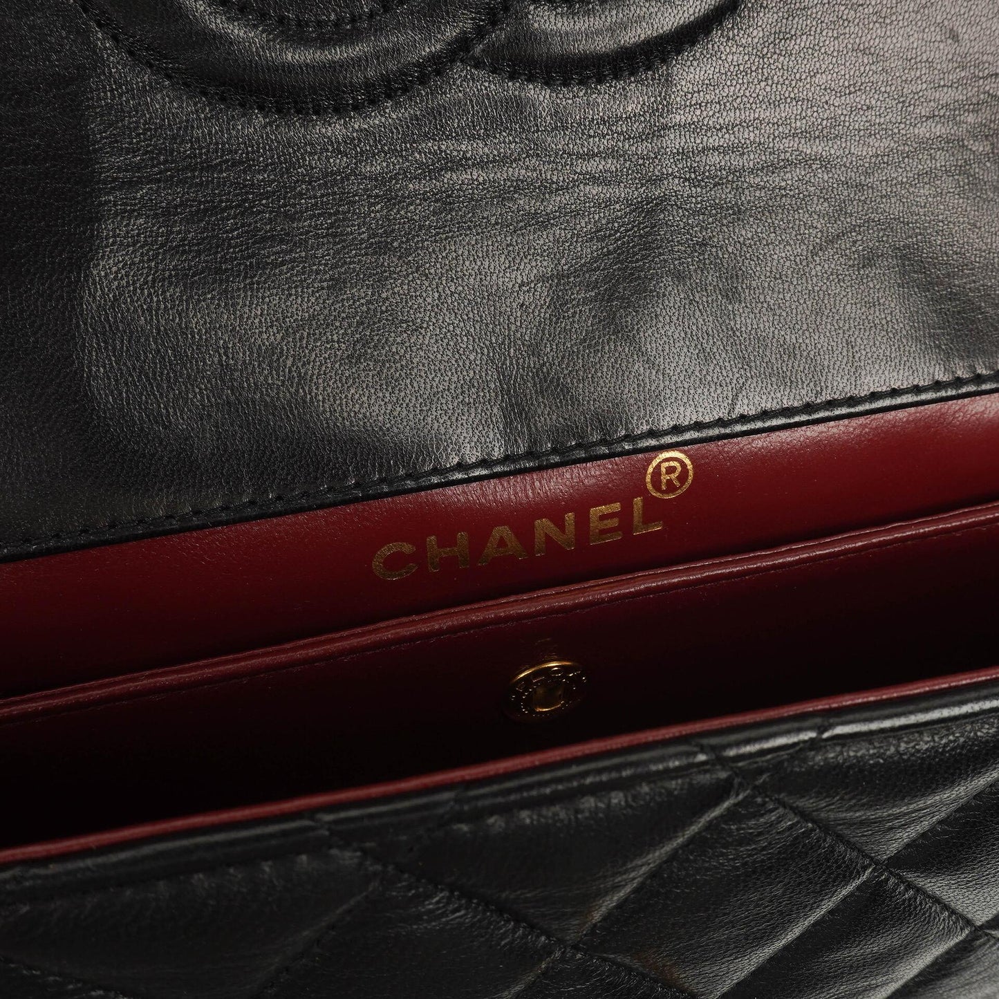 Chanel Classic Flap Bag Lambskin 24k Gold-Plated Hardware