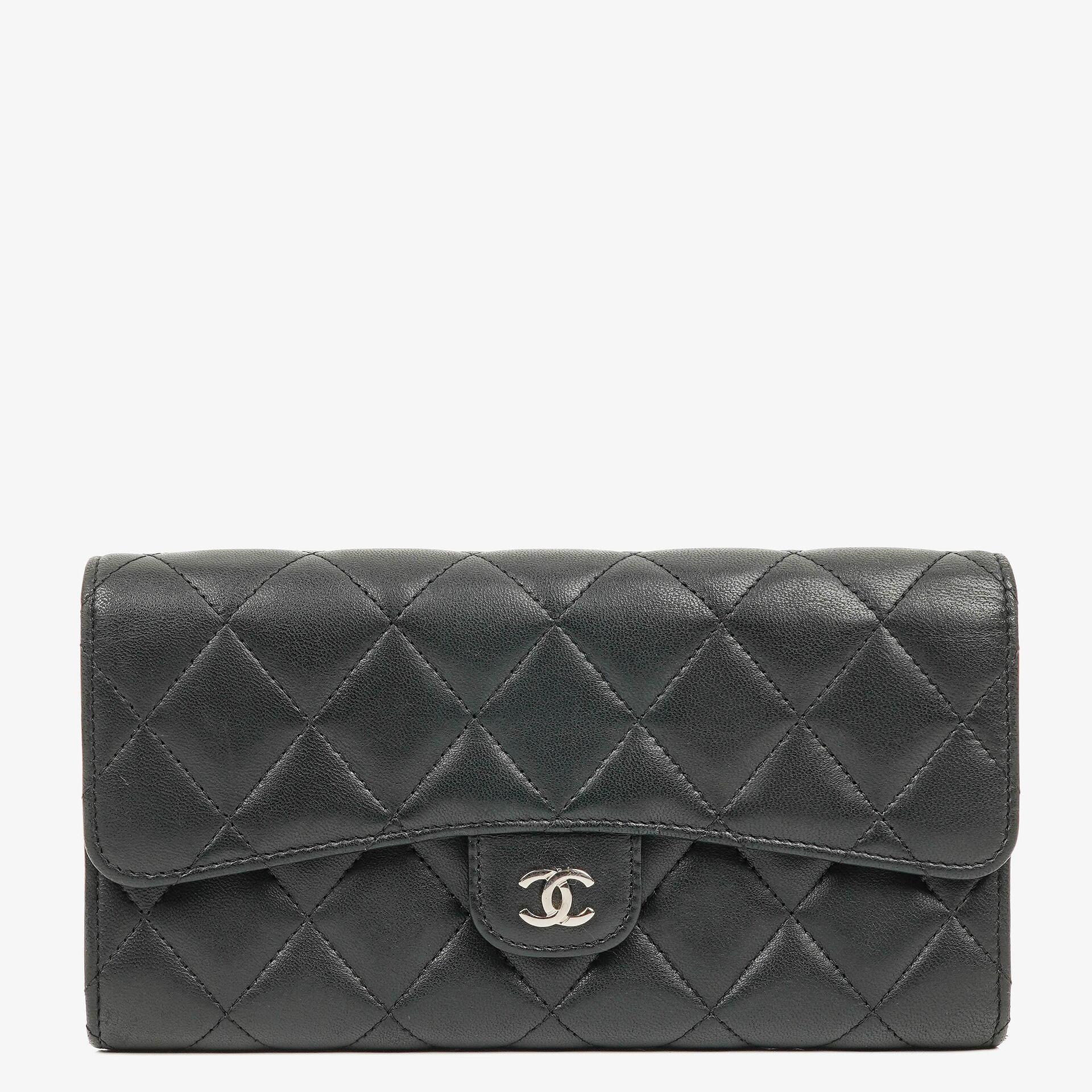 Chanel Classic Flap Wallet Black Quilted Lambskin