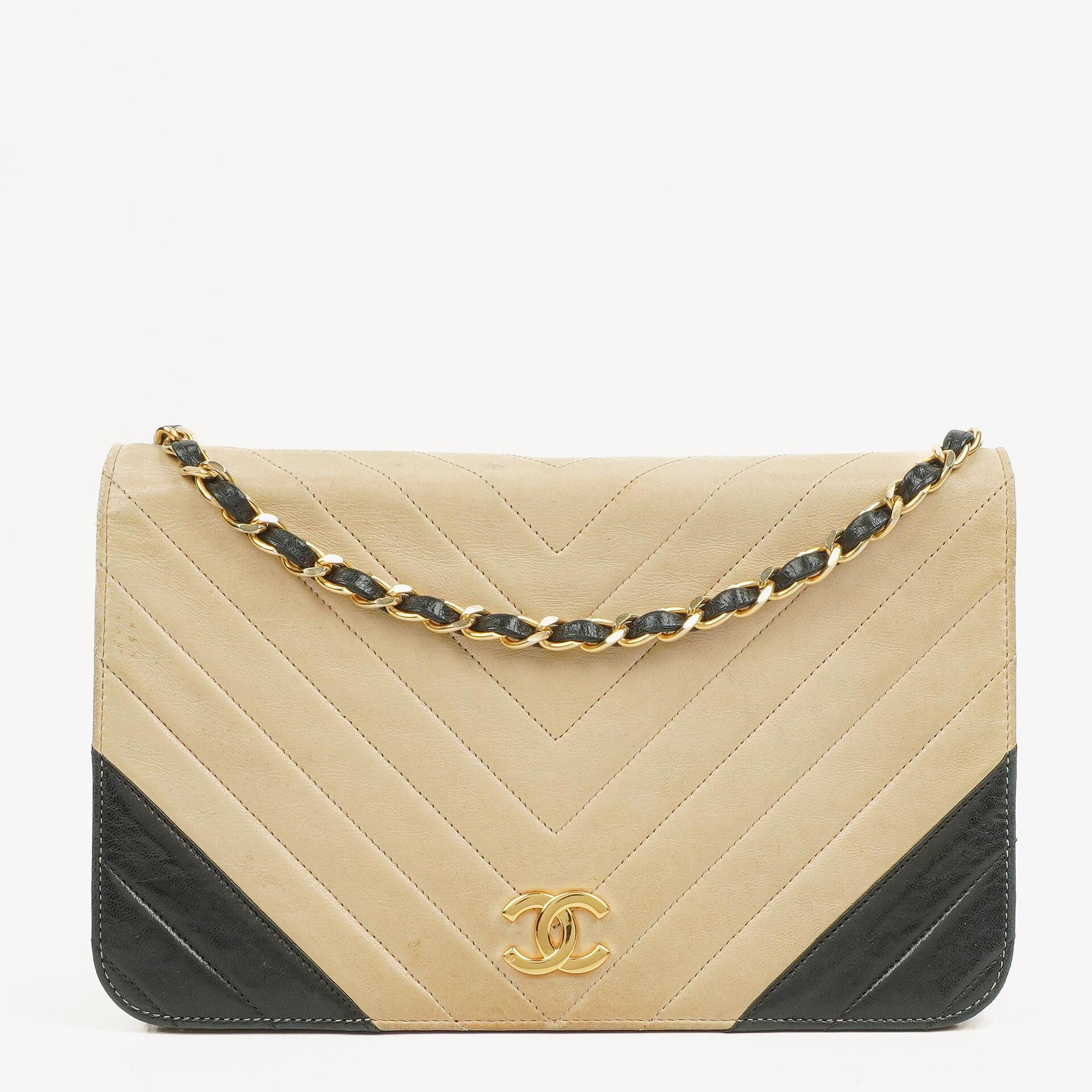 Chanel Classic Full Flap Bag Beige Chevron Quilted Leather 24K Gold-Plated Hardware