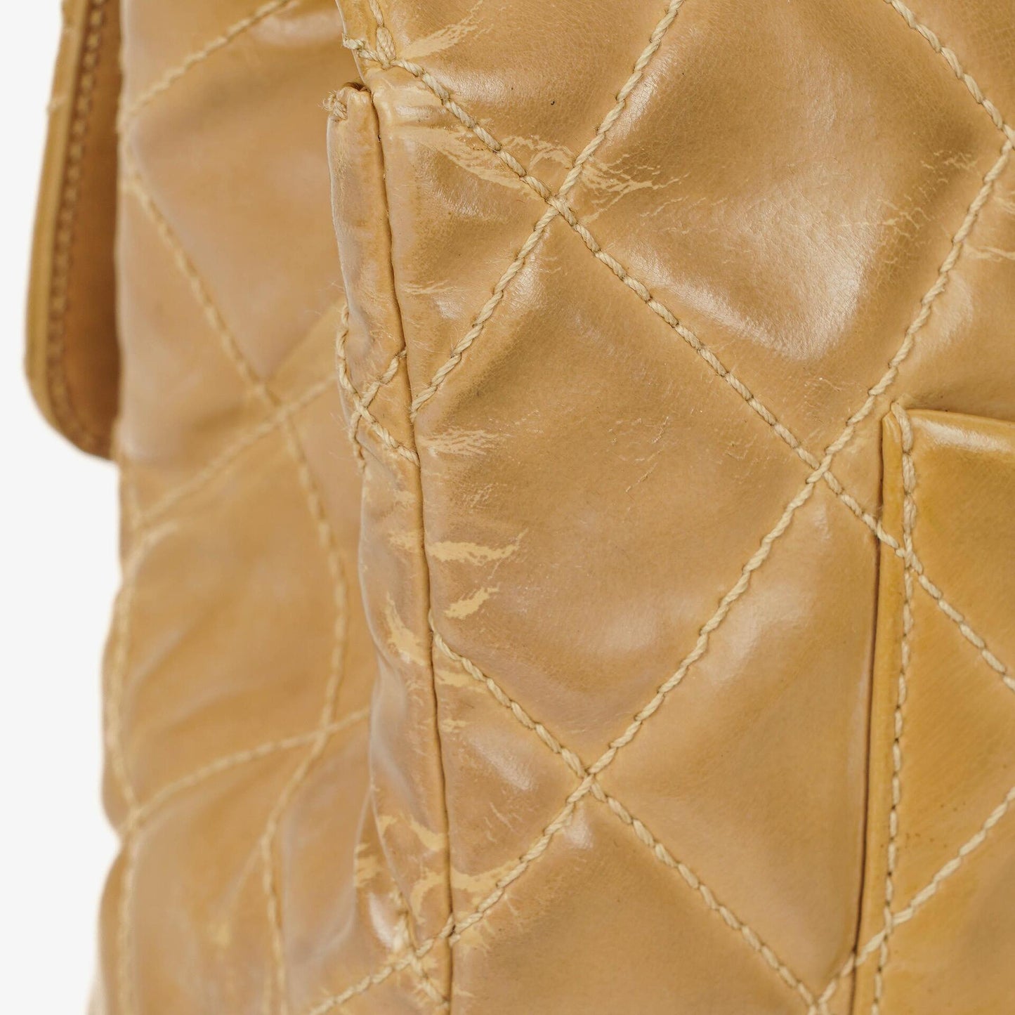 Chanel Jumbo CC Classic Single Flap Bag Beige Quilted Patent Leather 24K Gold-Plated Hardware
