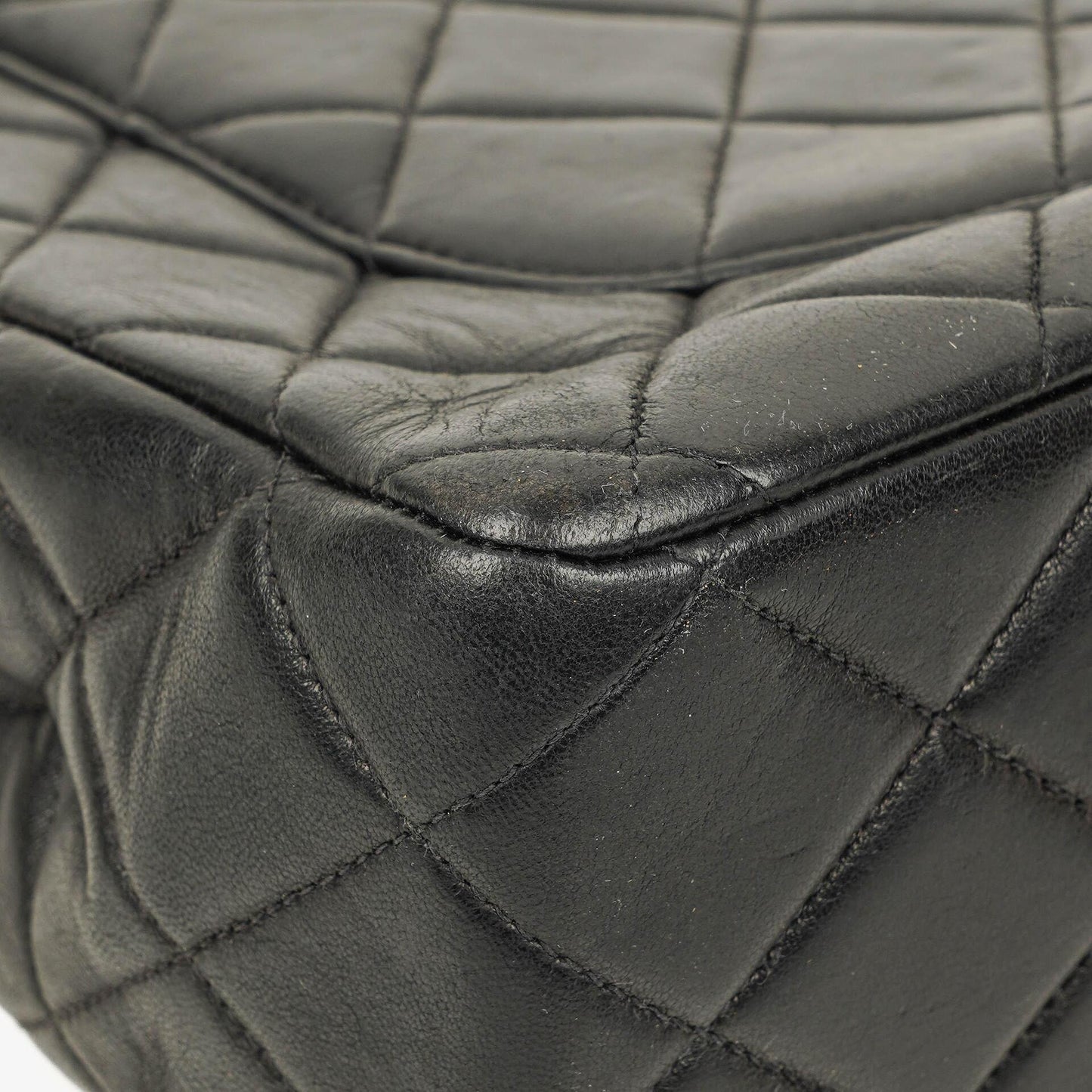 Chanel Jumbo Classic Single Flap Bag Black Quilted Lambskin 24K Gold-Plated Hardware