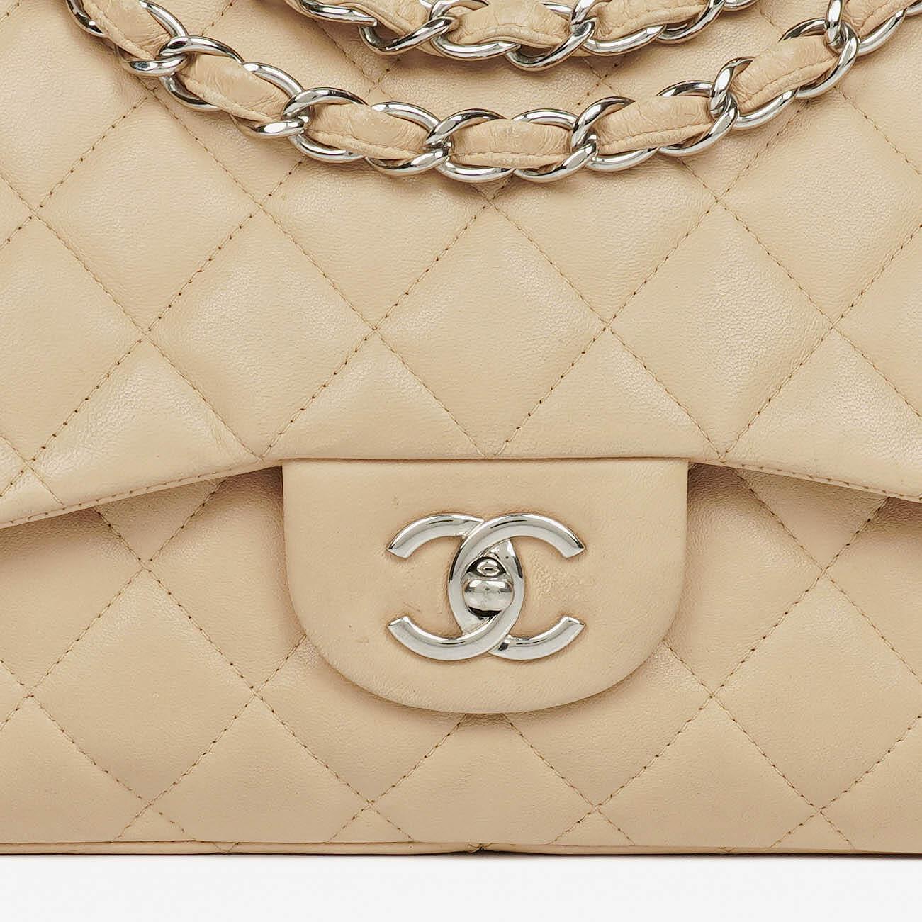 Chanel Jumbo Classic Single Flap Bag Quilted Lambskin Silver -Toned Hardware