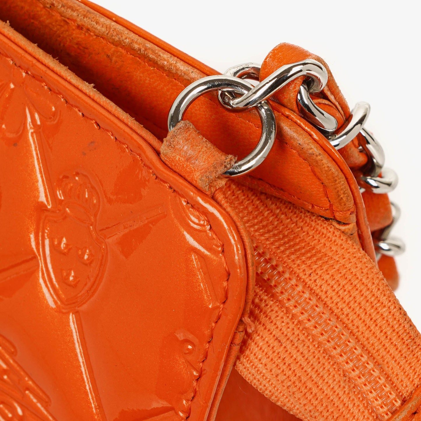 Chanel Lucky Charm Orange Patent Leather Pochatte