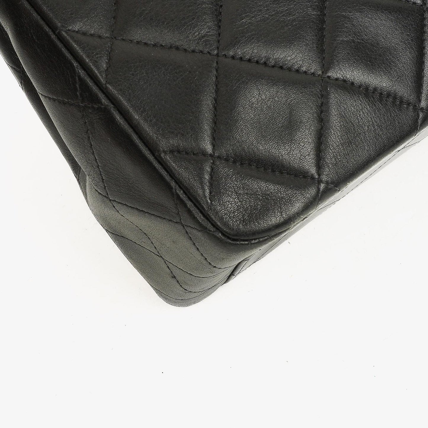 Chanel Maxi Jumbo Classic Single Flap Bag Black Quilted Lambskin 24K Gold-Plated Hardware