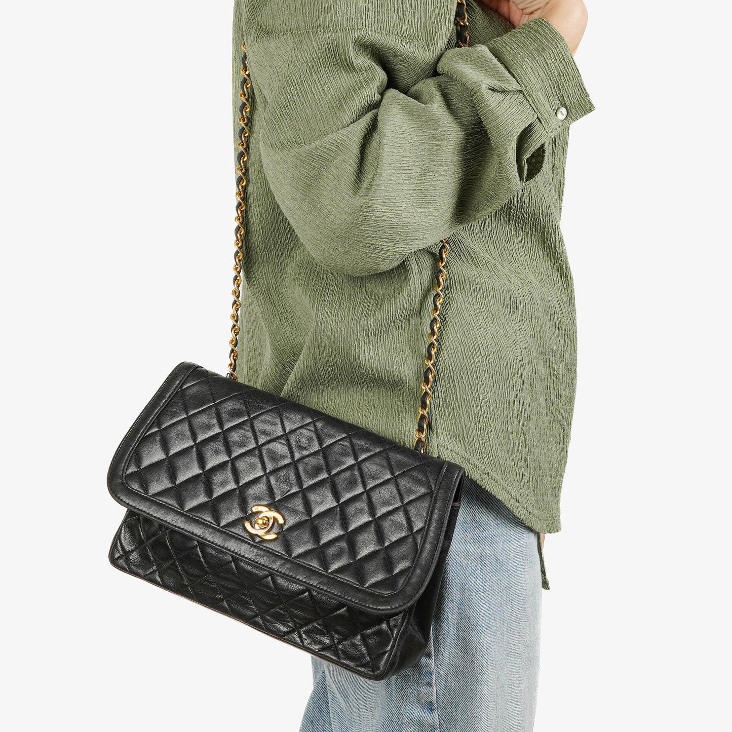 Chanel Medium Black Lambskin Quilted Single Flap Bag 24K Gold-Plated Hardware