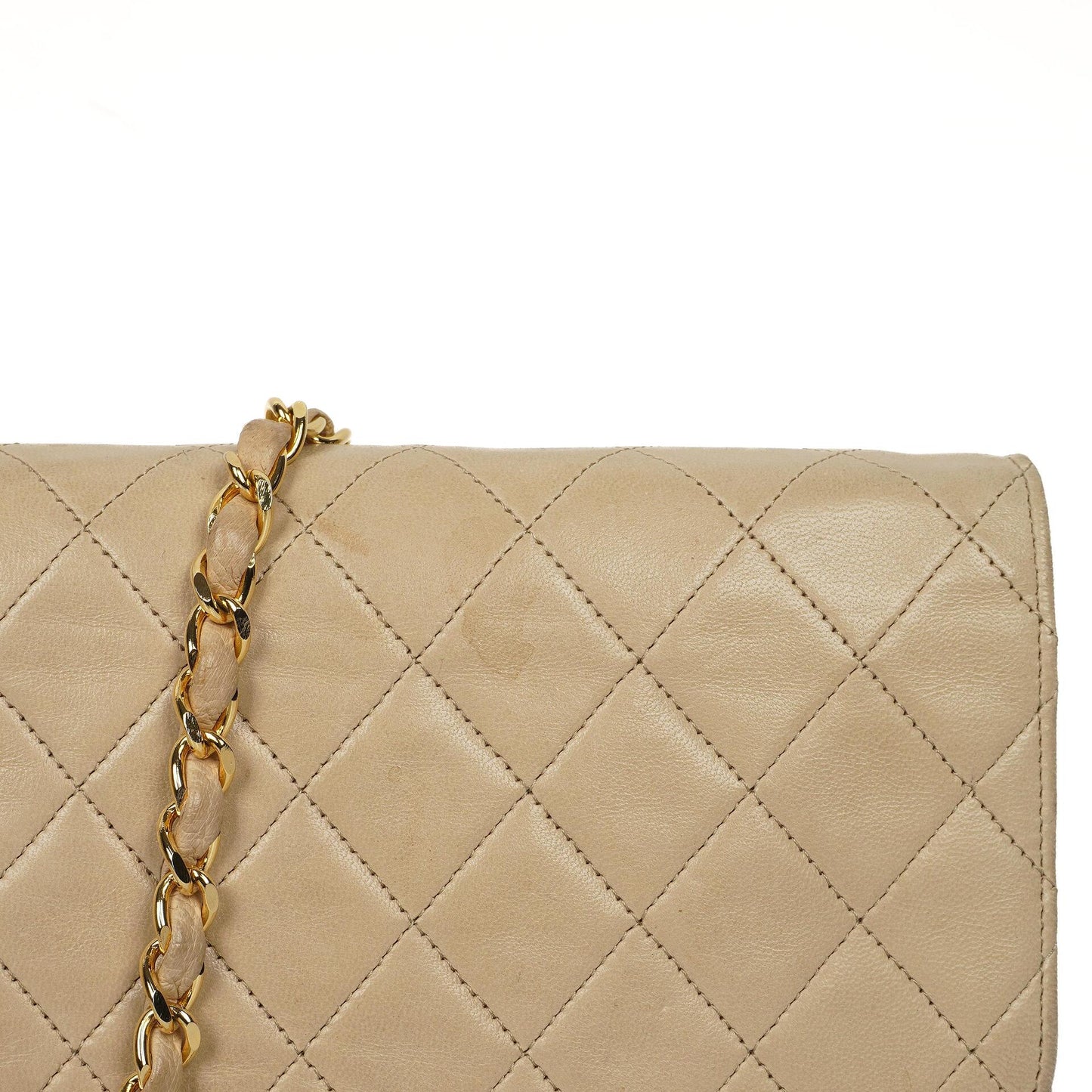 Chanel Medium Classic Beige Ivory Quilted Lambskin Single Flap Bag With 24K Gold-Plated Hardware