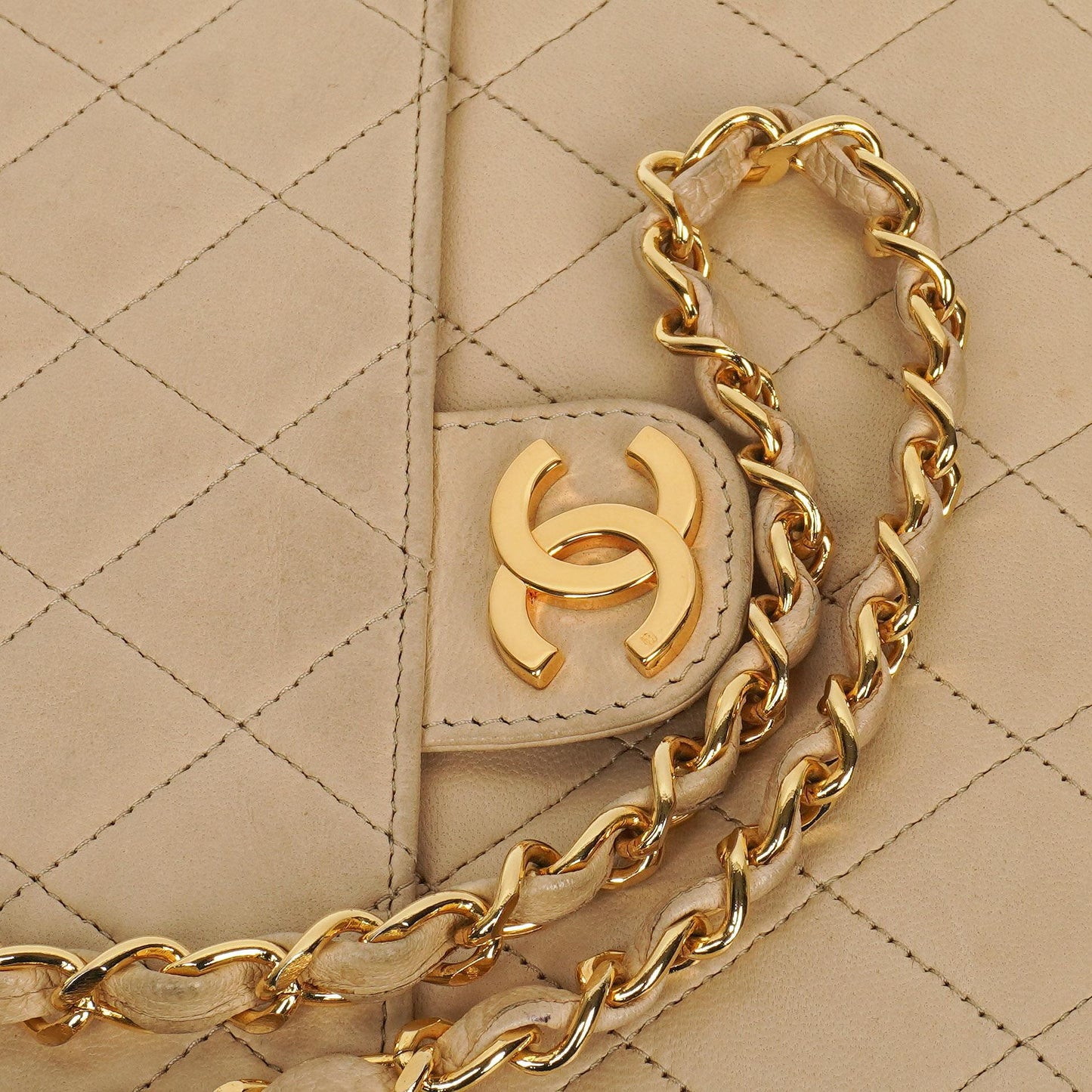 Chanel Medium Classic Beige Ivory Quilted Lambskin Single Flap Bag With 24K Gold-Plated Hardware