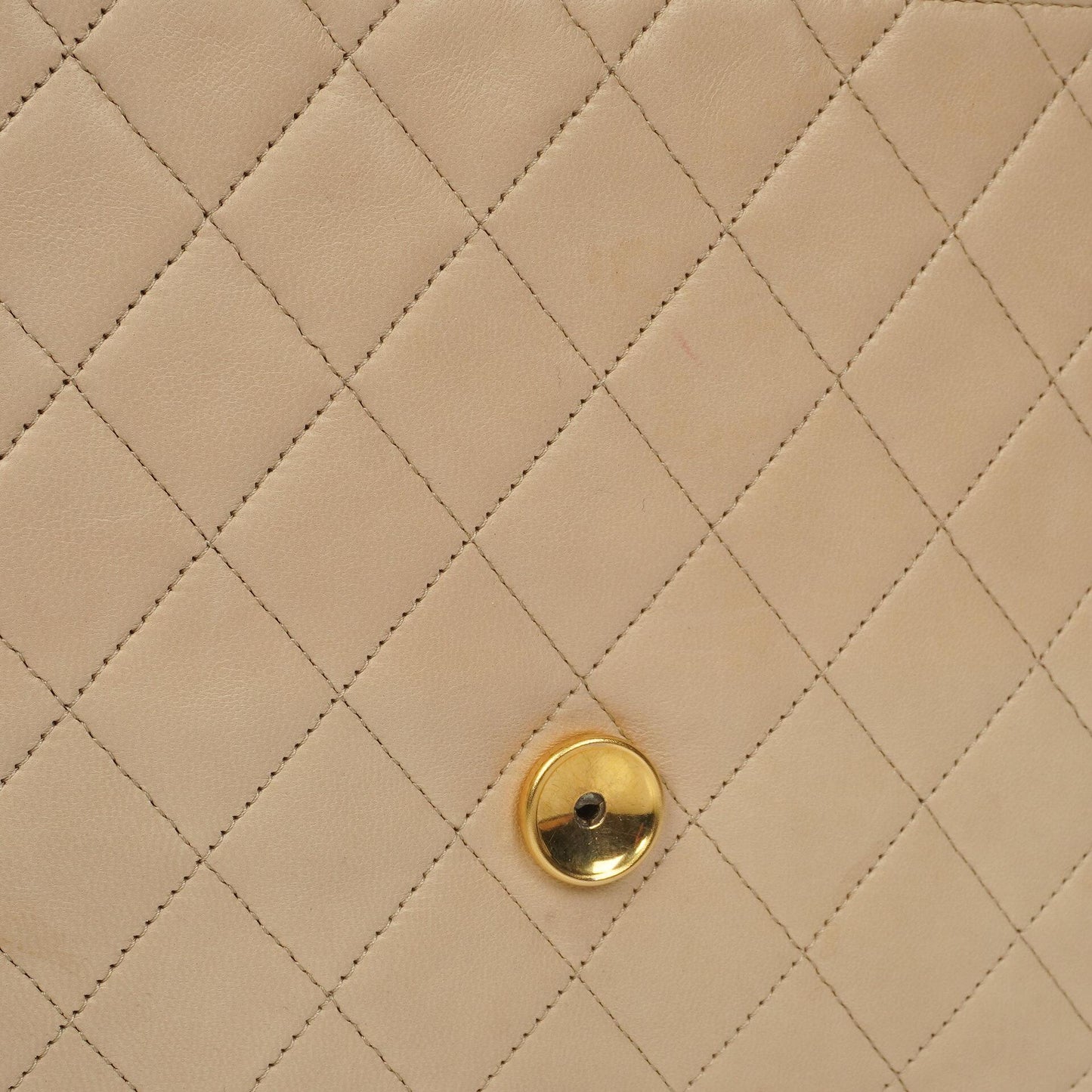 Chanel Medium Classic Beige Ivory Quilted Lambskin Single Flap Bag With 24K Gold-Plated Hardware