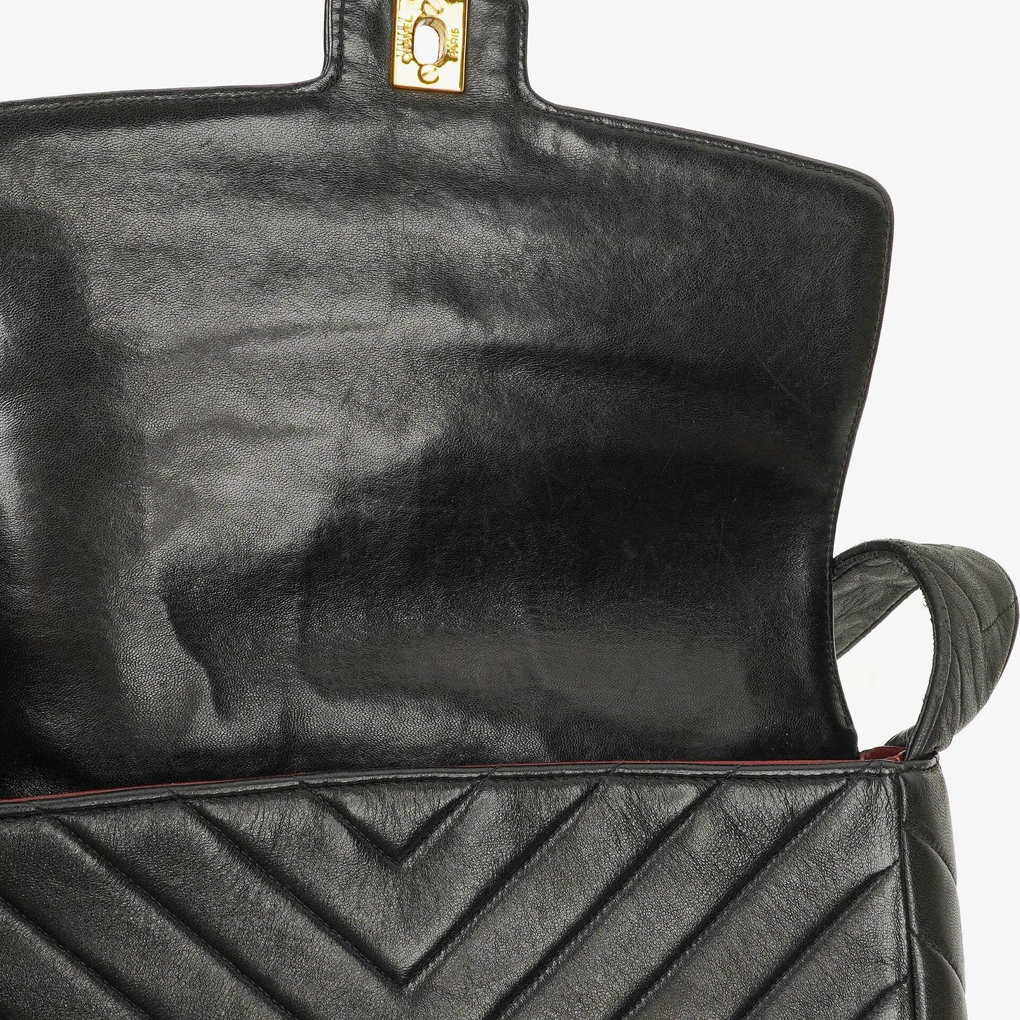 Chanel Medium Flap Bag Black Chevron Lambskin 24K Gold-Plated Hardware