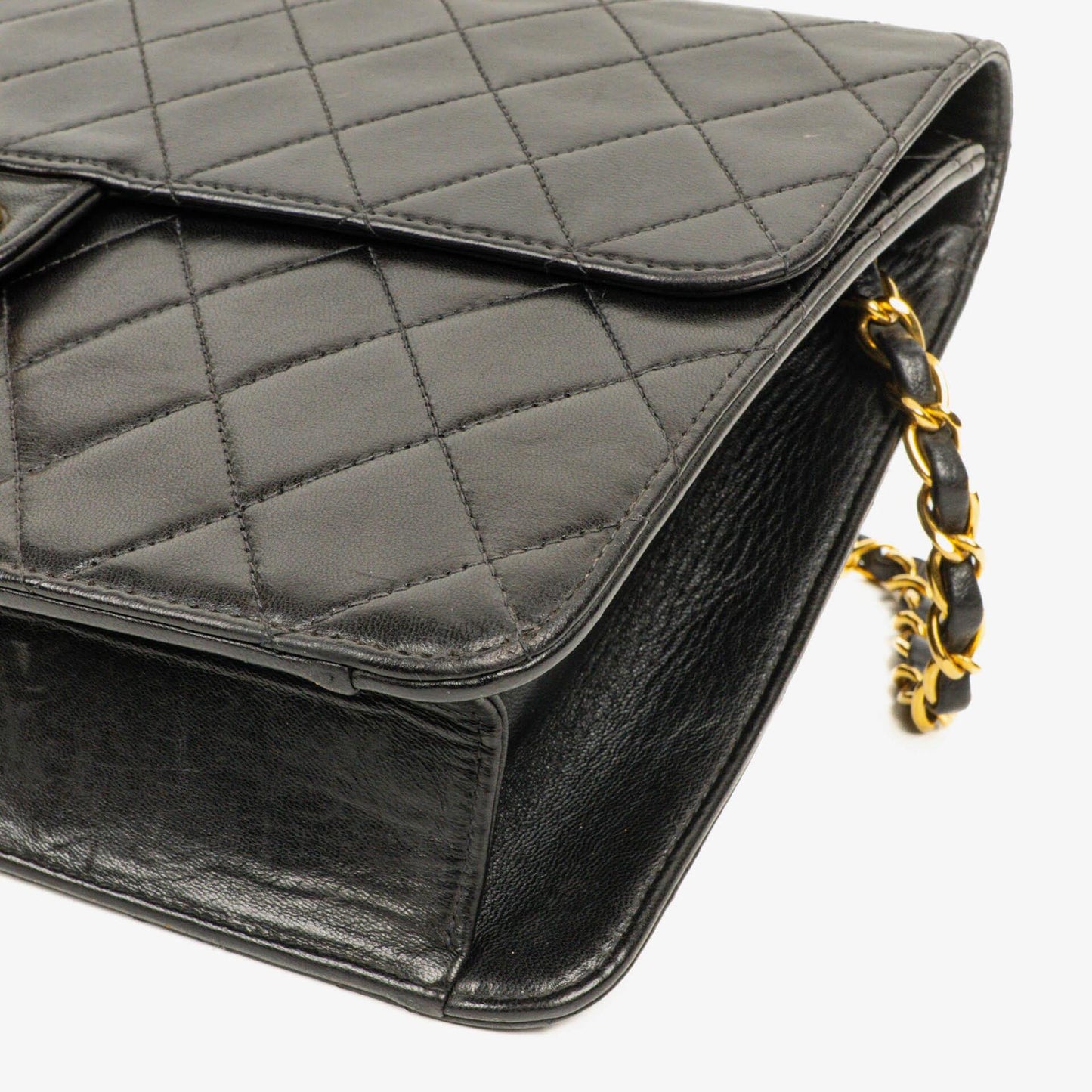 Chanel Medium Single Flap Bag Black Quilted Lambskin With Gold-Tone Hardware