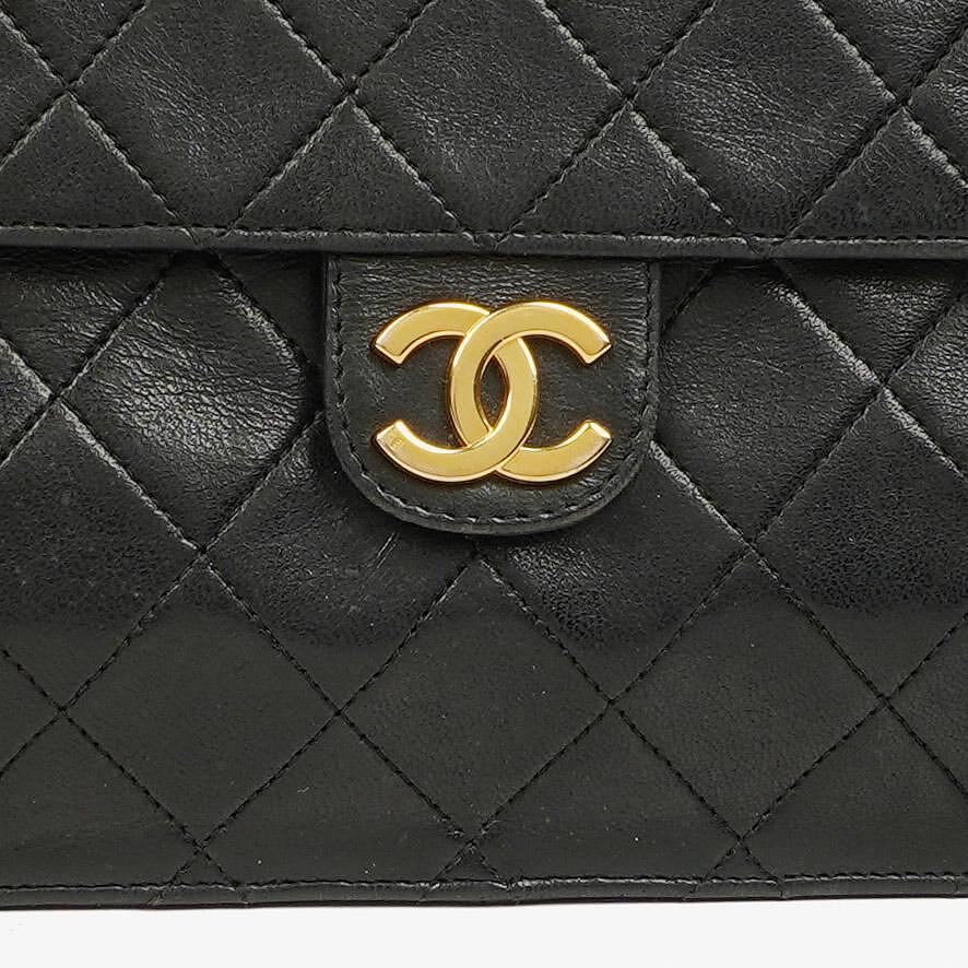 Chanel Meduim Classic Single Flap Bag Black Quilted Lambskin With 24K Gold-Plated Hardware