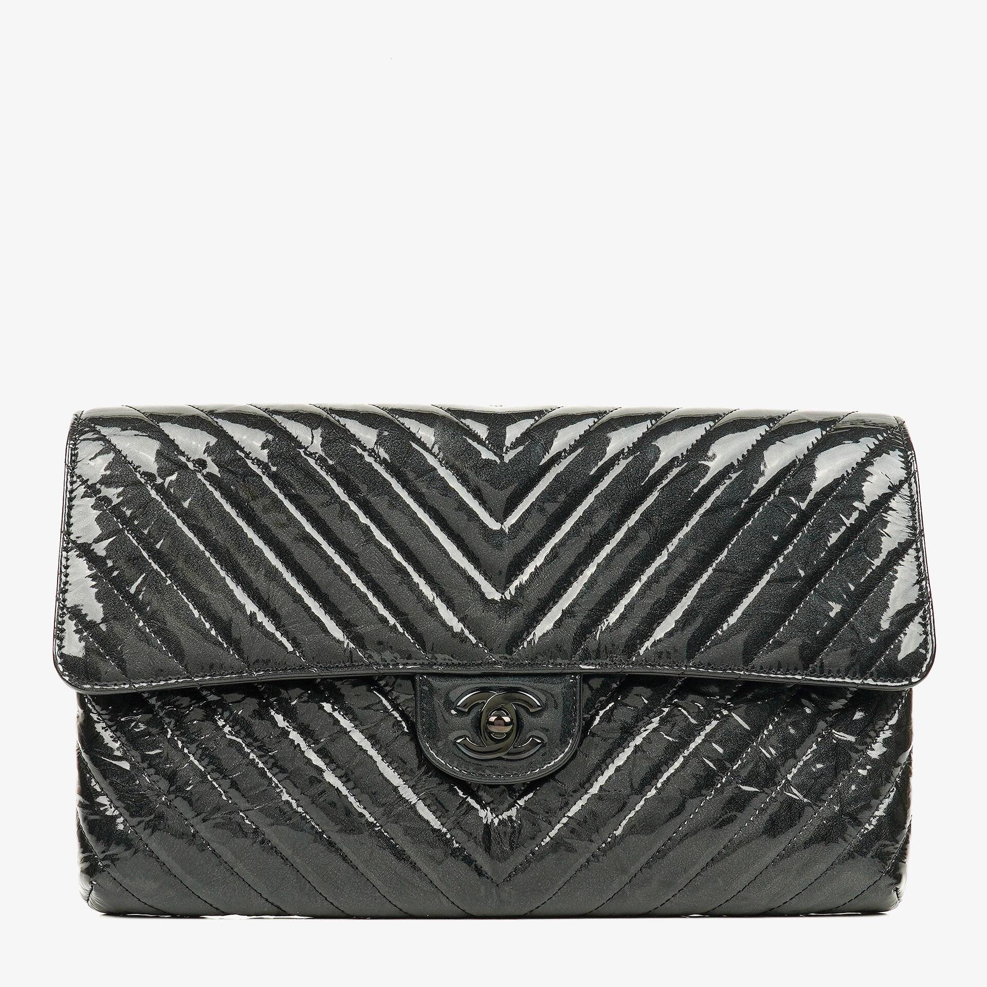 Chanel Metallic Black Crumpled Patent Calfskin Chevron Flap Clutch