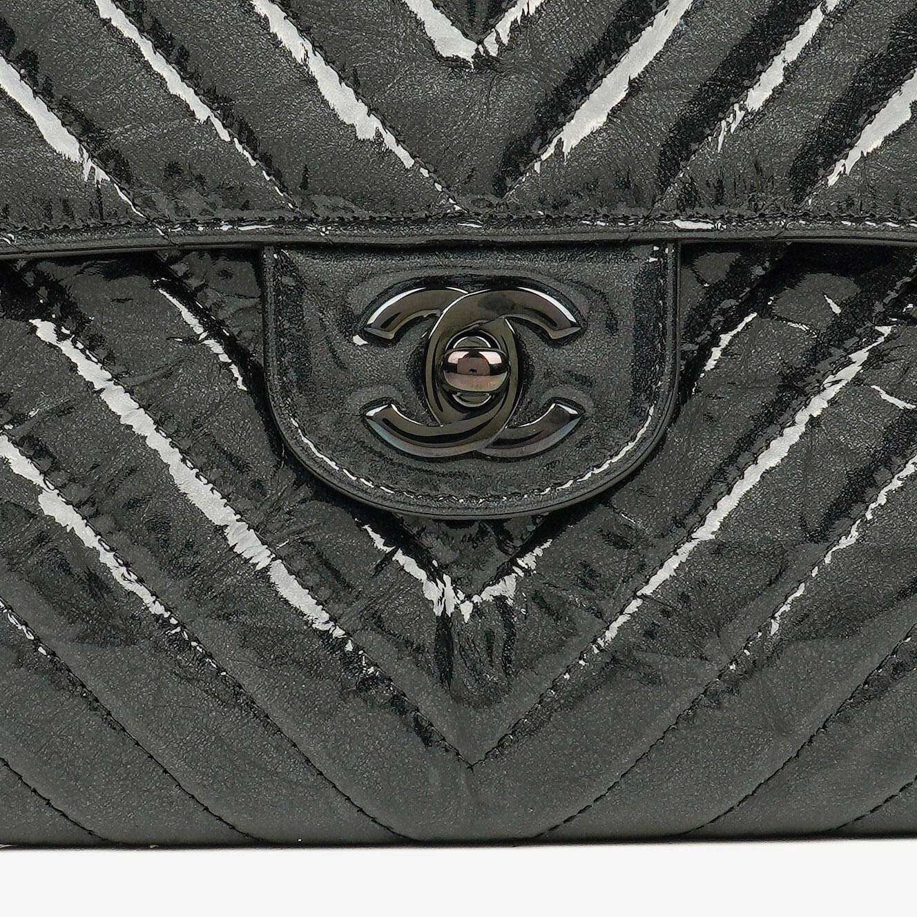 Chanel Metallic Black Crumpled Patent Calfskin Chevron Flap Clutch