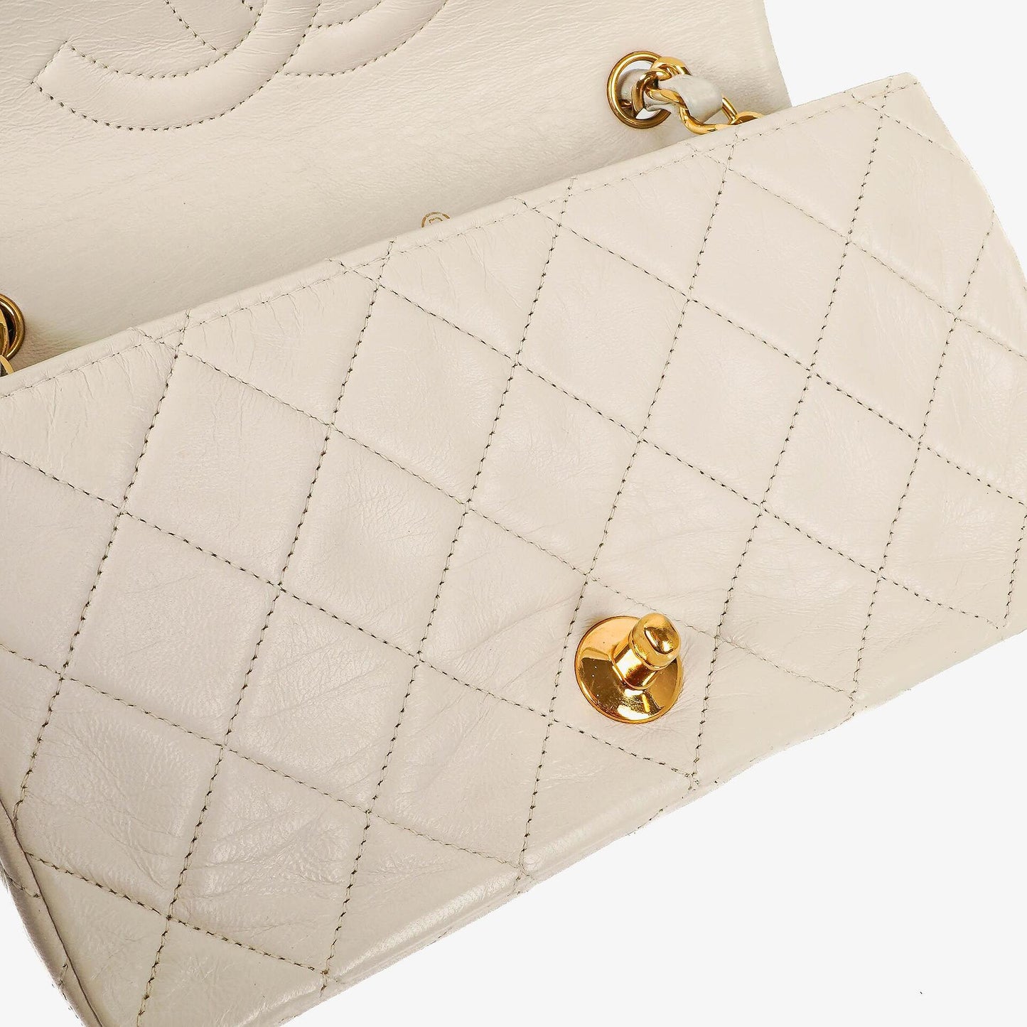 Chanel Mini Classic White Quilted Lambskin Full Flap Wallet On Chain WOC With 24K Gold-Plated Hardware