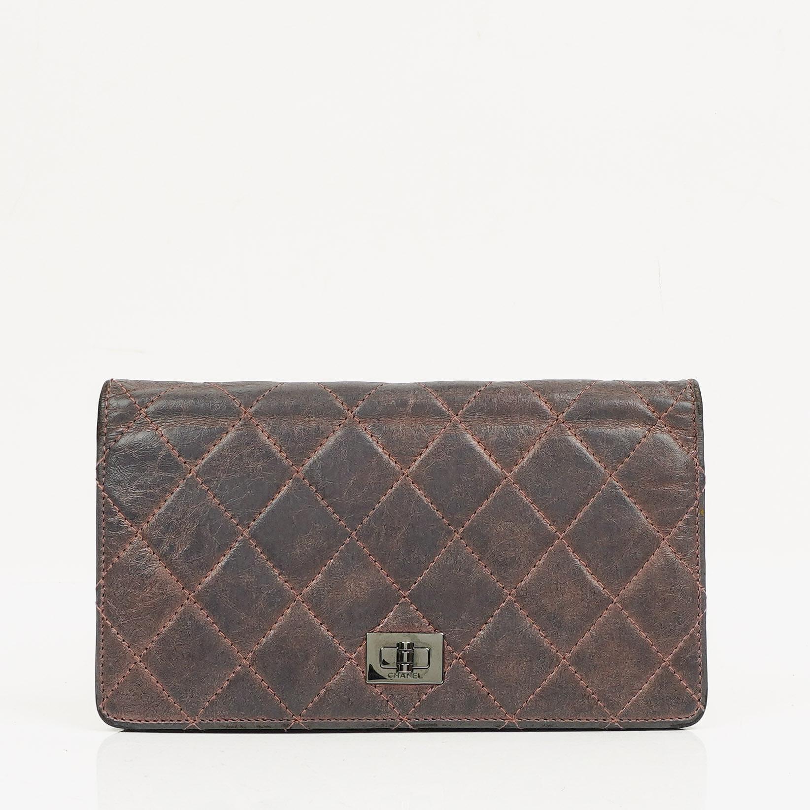 Chanel Purple Quilted Aged Calfskin Reissue 2.55 Yen Wallet