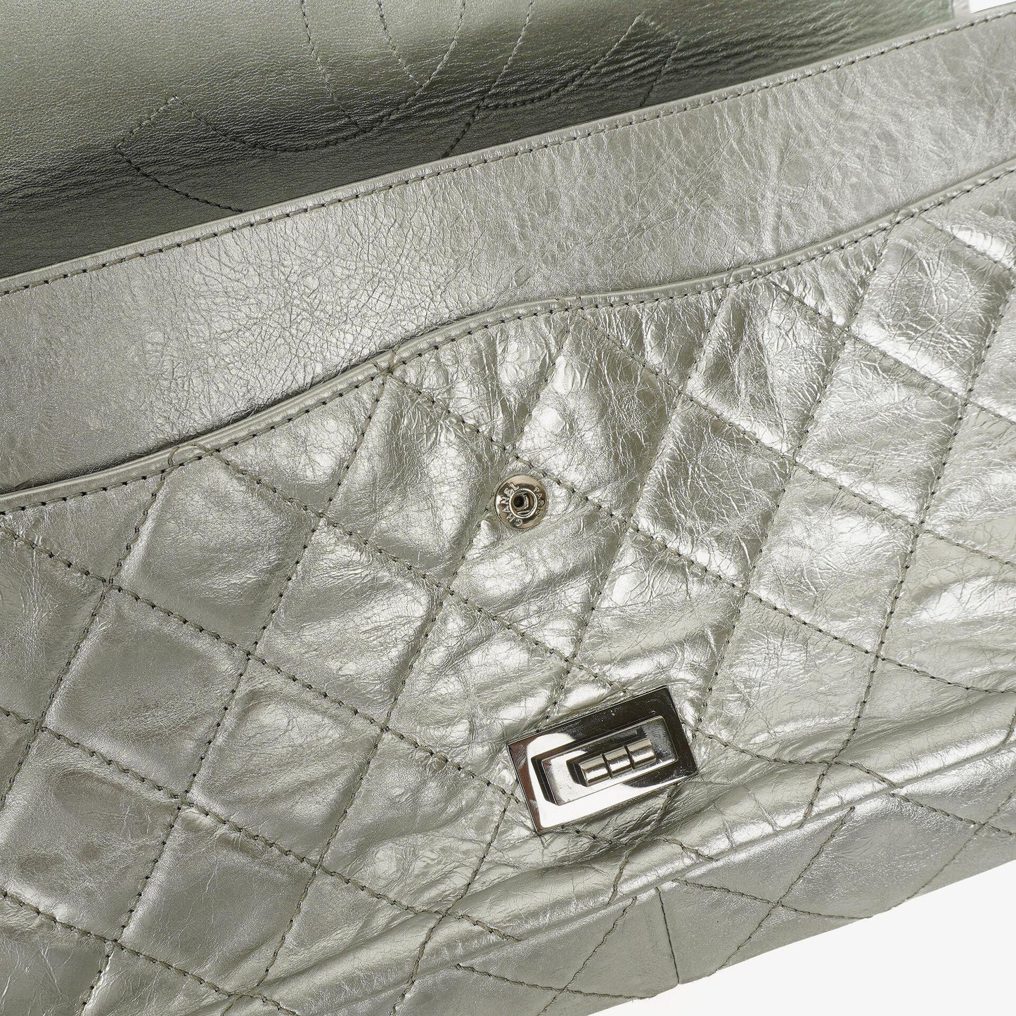 Chanel Silver Metallic Aged Quilted Calfskin 2.55 Reissue 227 Flap Bag