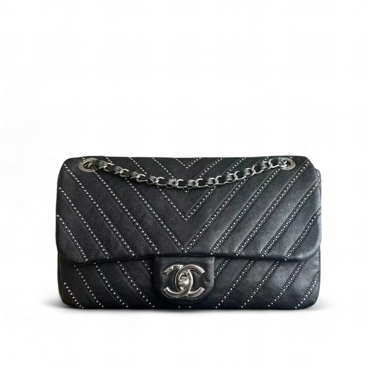 Chanel Shoulder Bag - EworeBags
