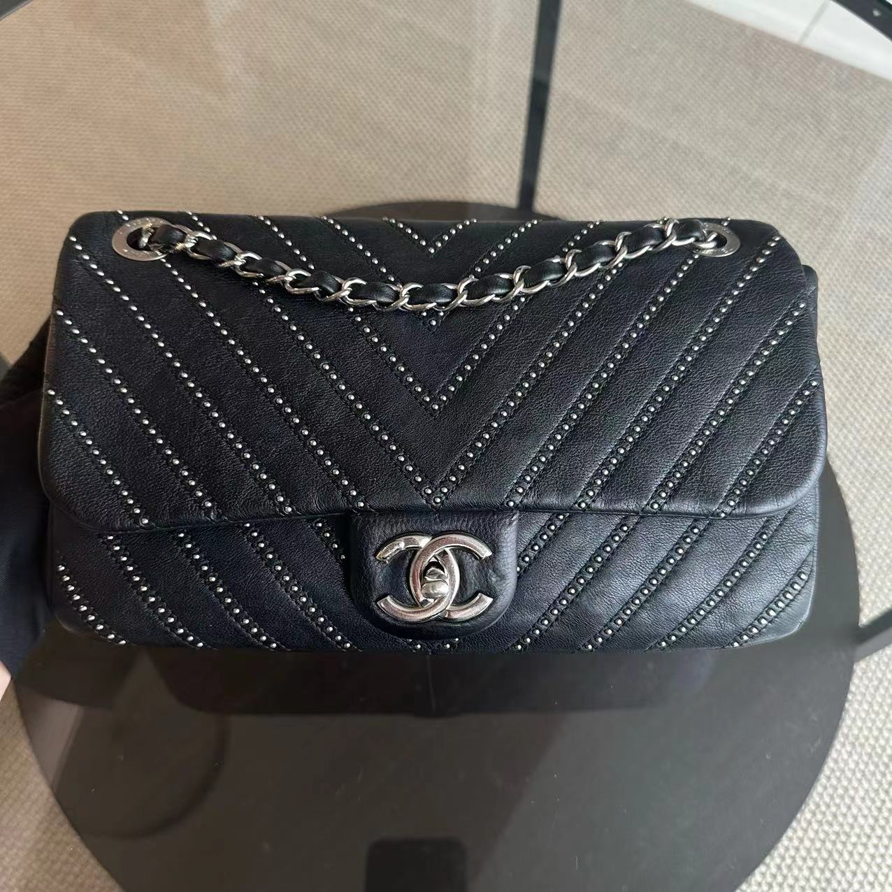 Chanel Shoulder Bag - EworeBags