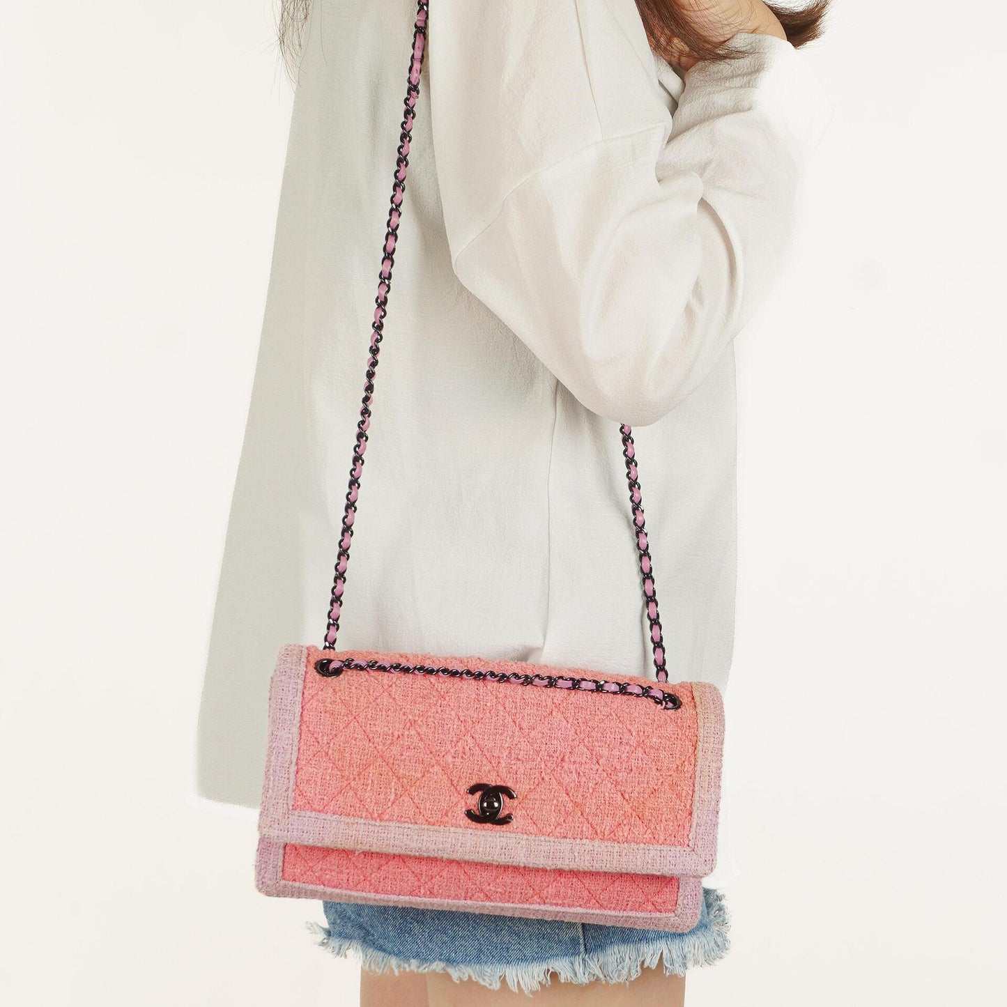 Chanel Tweed Medium Two-Toned Pink Shoulder Flap Bag