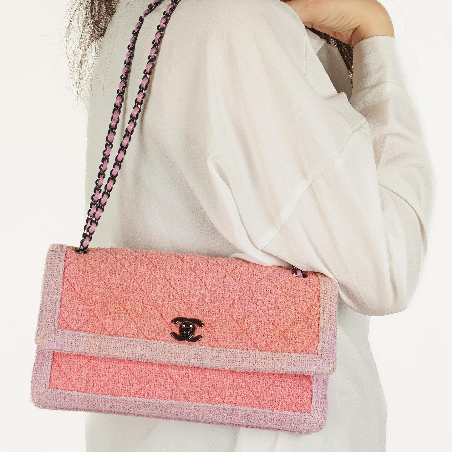 Chanel Tweed Medium Two-Toned Pink Shoulder Flap Bag