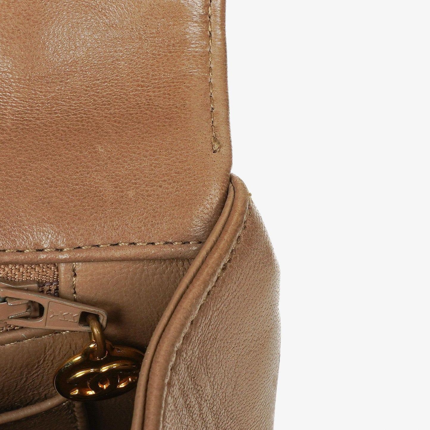 Chanel Vertical Quilted Lambskin Single Flap Diana Bag With 24K Gold-Plated Hardware
