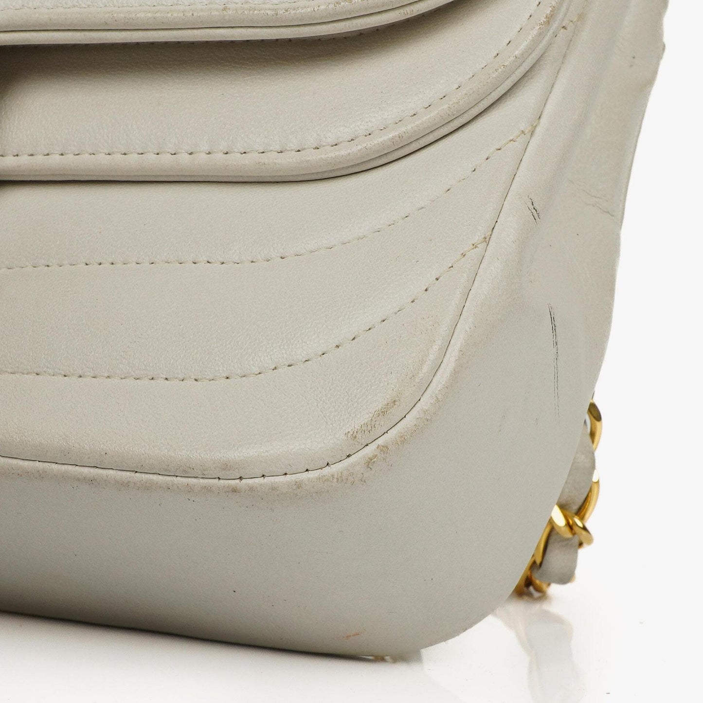 Chanel White Horizontal Quilted Small Double Flap Bag With 24K Gold-Plated Hardware