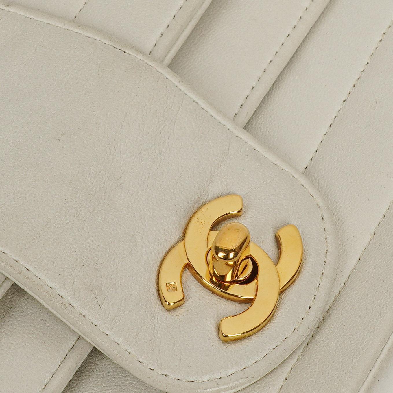 Chanel White Horizontal Quilted Small Double Flap Bag With 24K Gold-Plated Hardware
