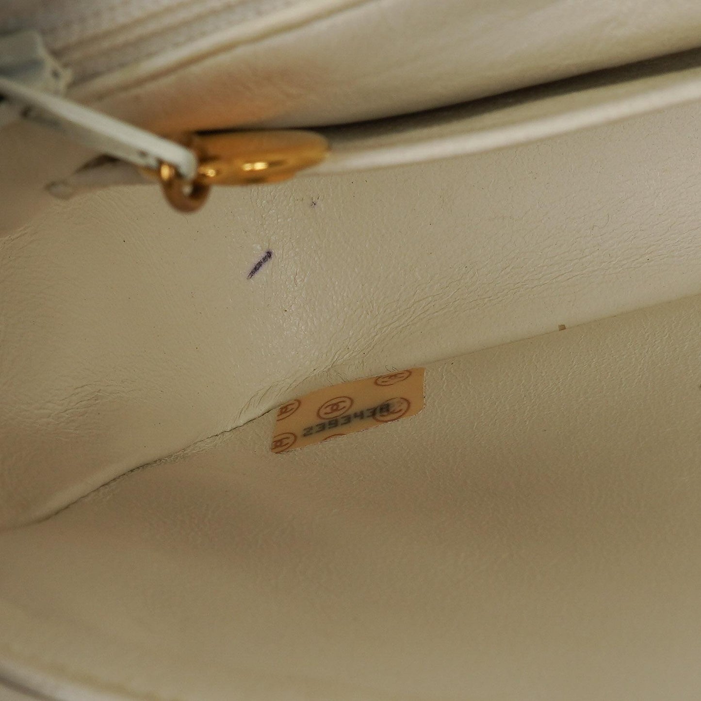 Chanel White Horizontal Quilted Small Double Flap Bag With 24K Gold-Plated Hardware