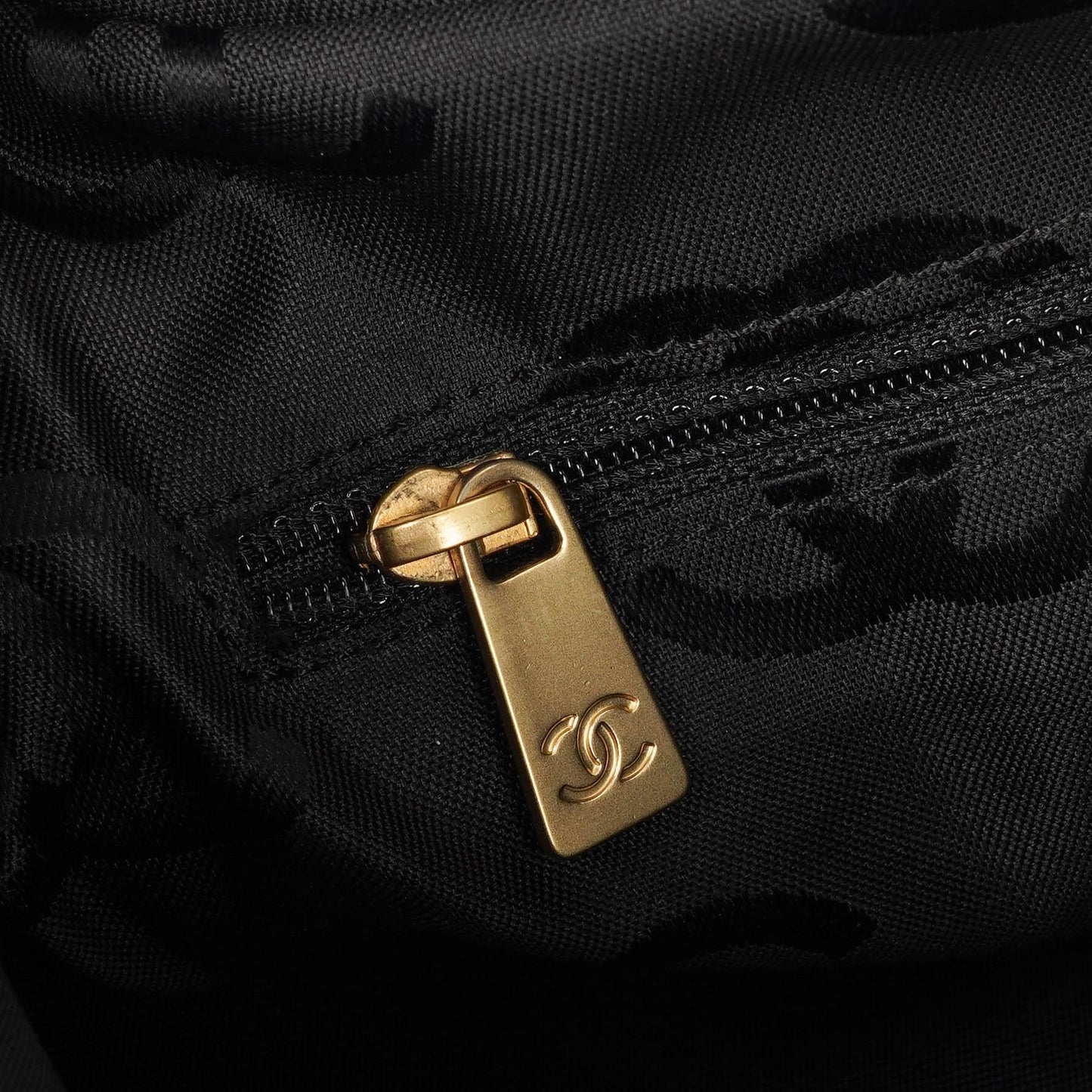 Chanel Wild Stitch Black Quilted Leather CC Shoulder Bag With Gold-Tone Hardware